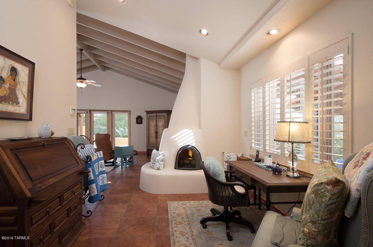 Catalina Foothills Est. NO. 10 (73-90, 119, 121, 123, 127-146) - Residential