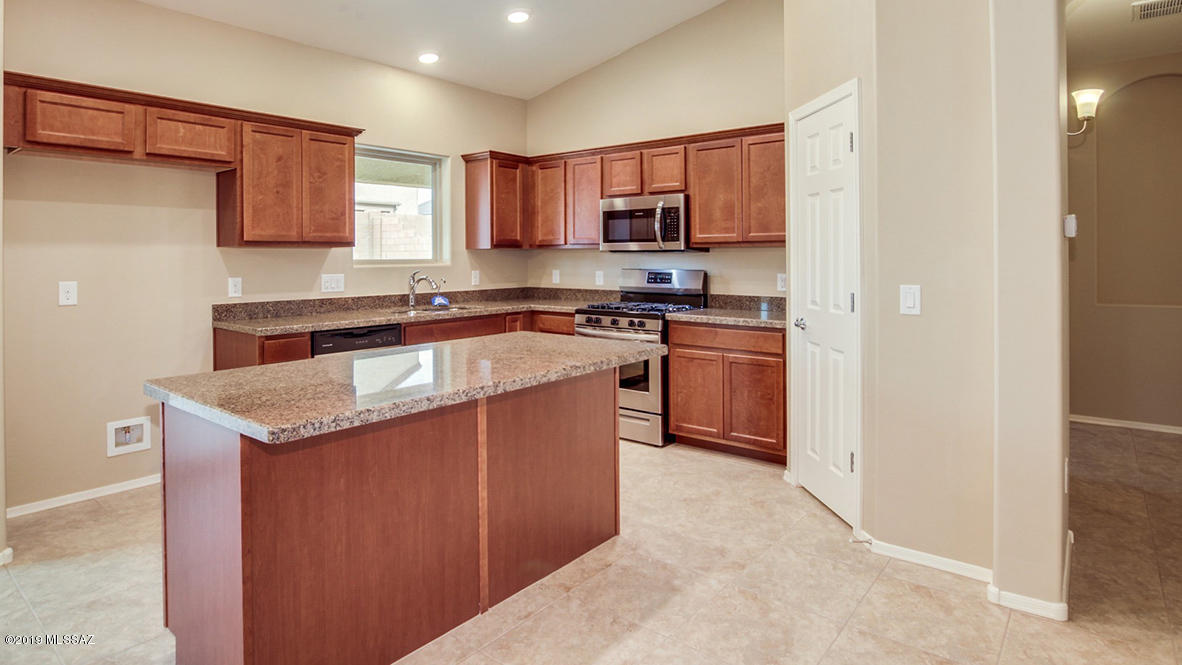 Saguaro Bloom Block 2 - Residential