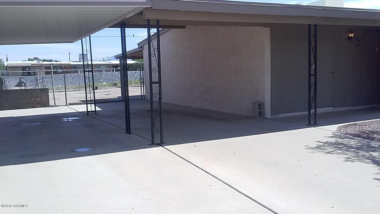 Fiesta Park - Residential