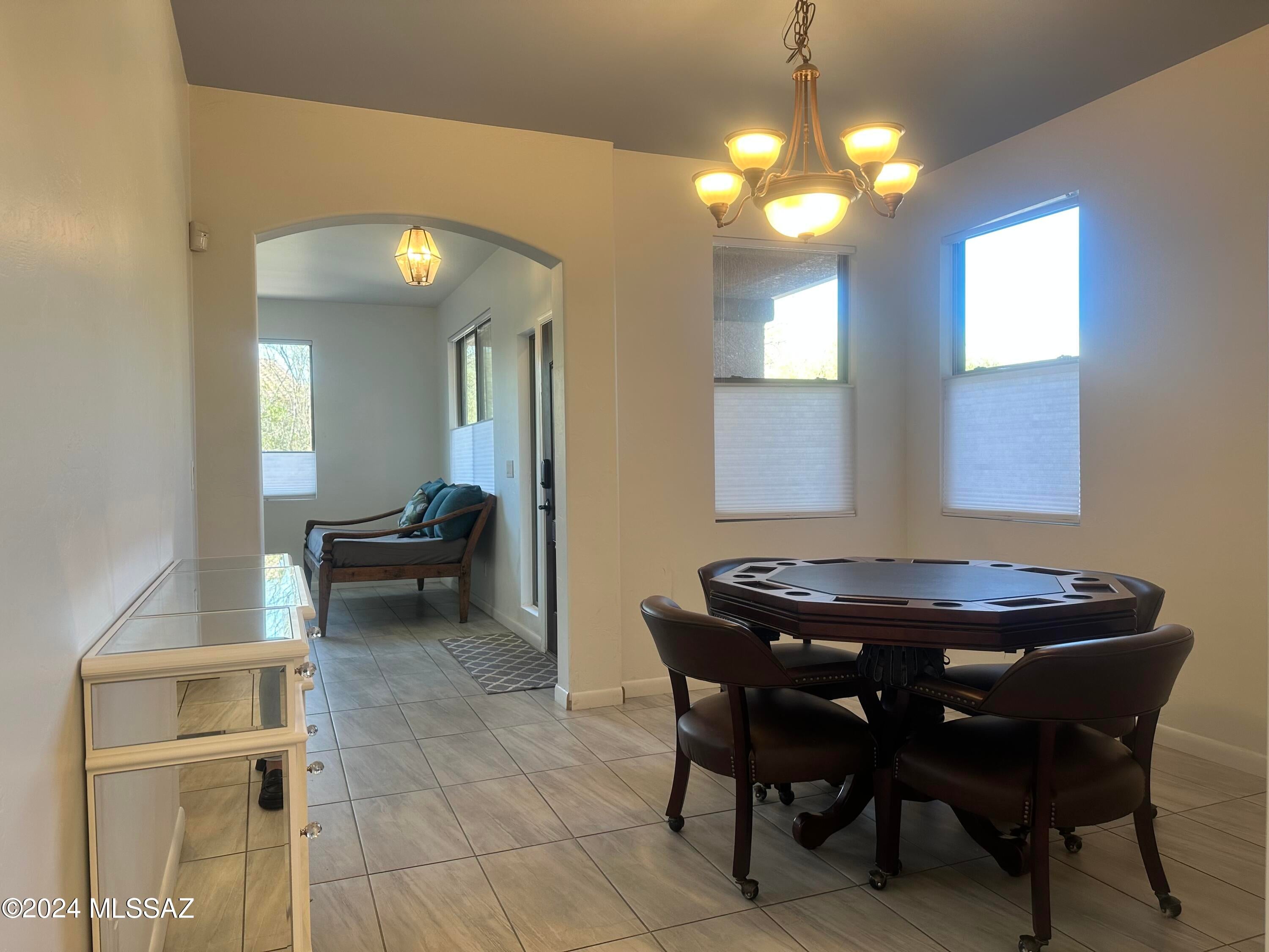 Shadows @ Sabino (1-103) - Residential Lease