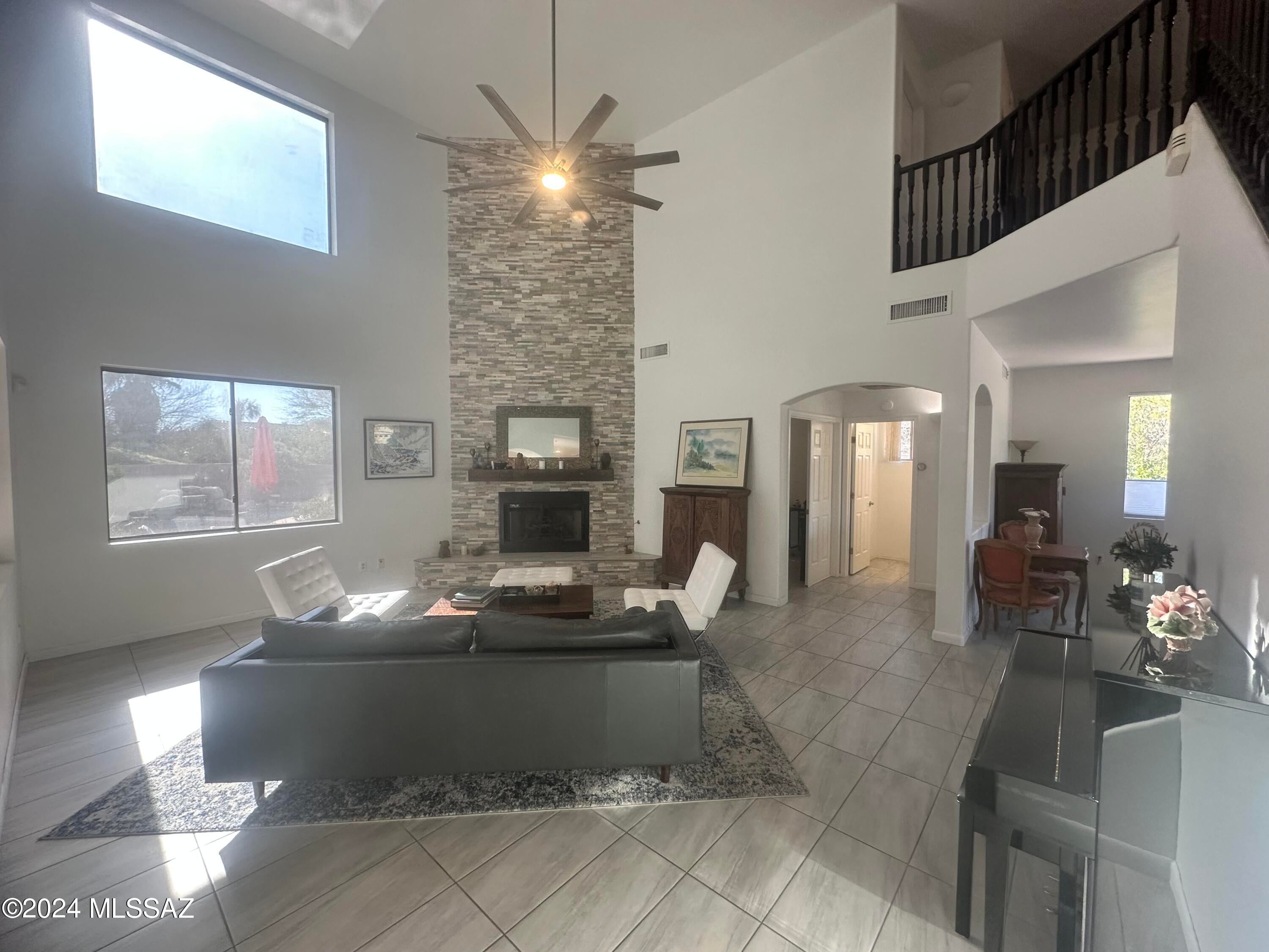 Shadows @ Sabino (1-103) - Residential Lease