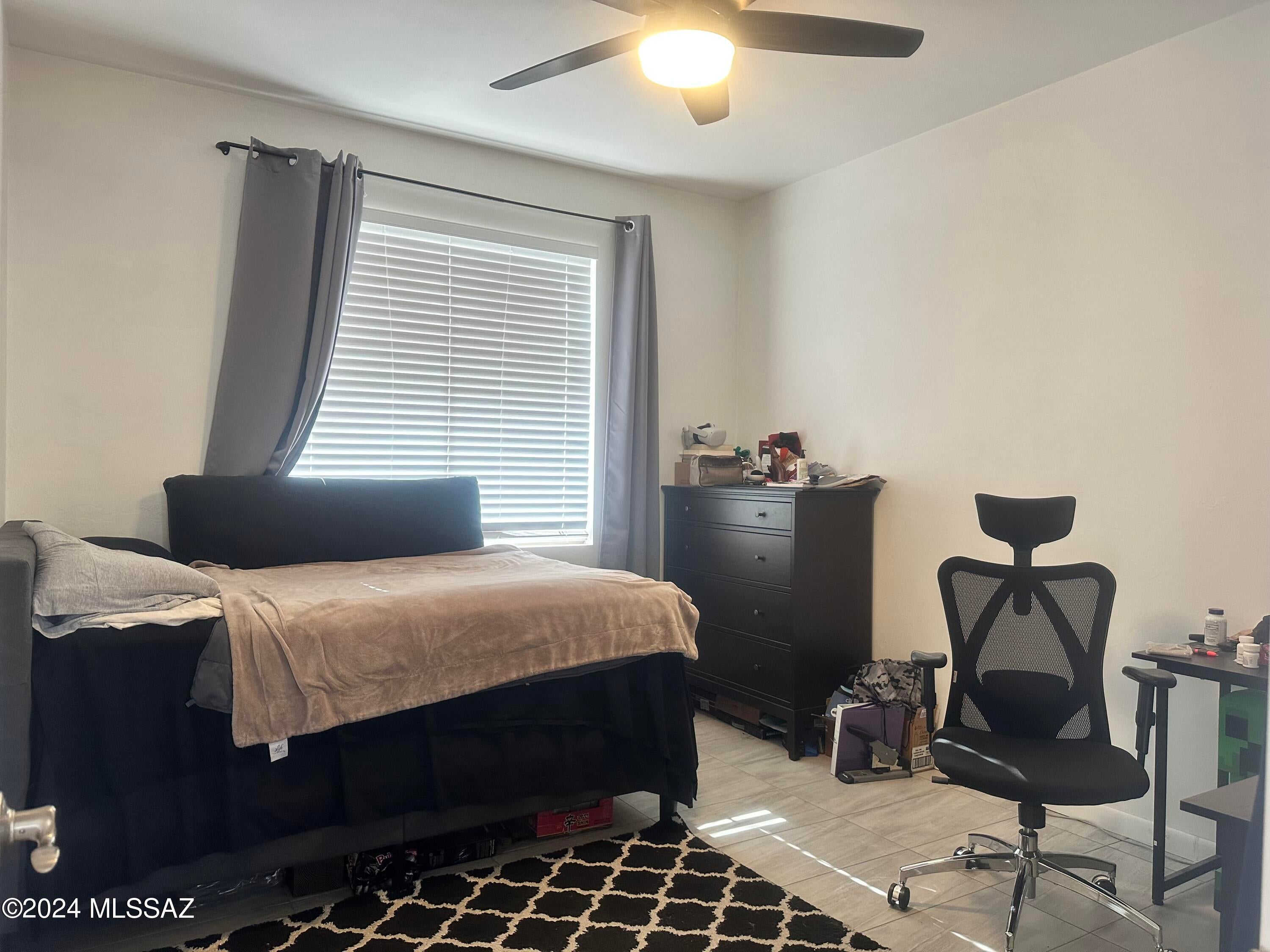 Shadows @ Sabino (1-103) - Residential Lease