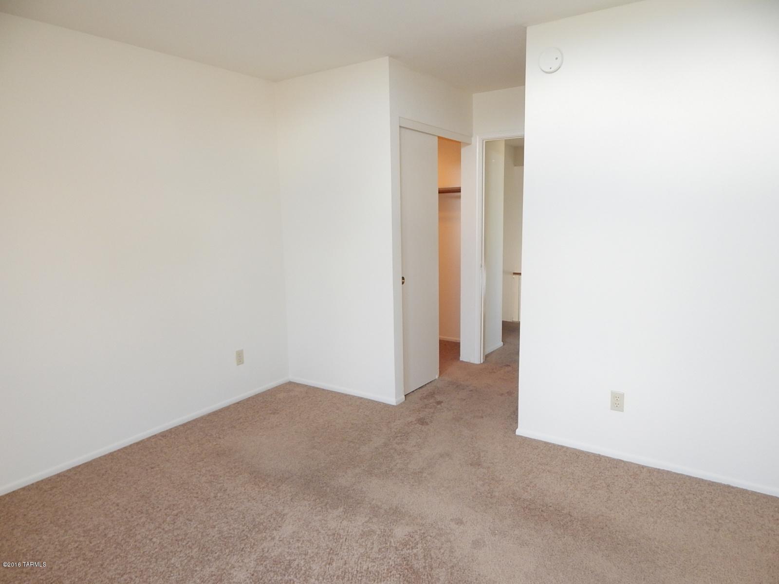 Saddlewood Heights (1-102) - Residential Lease