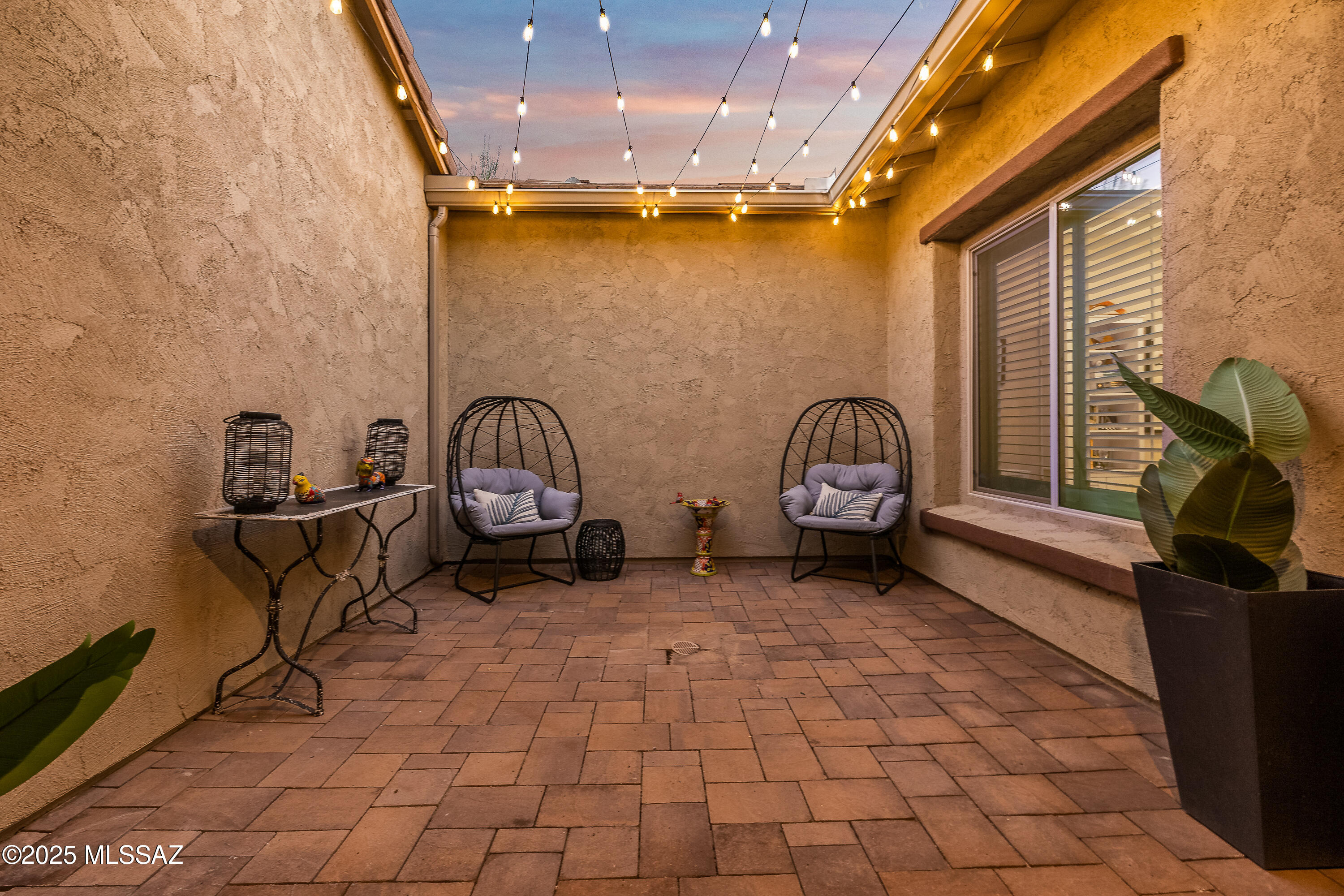 Sanctuary At Silverhawke - Residential