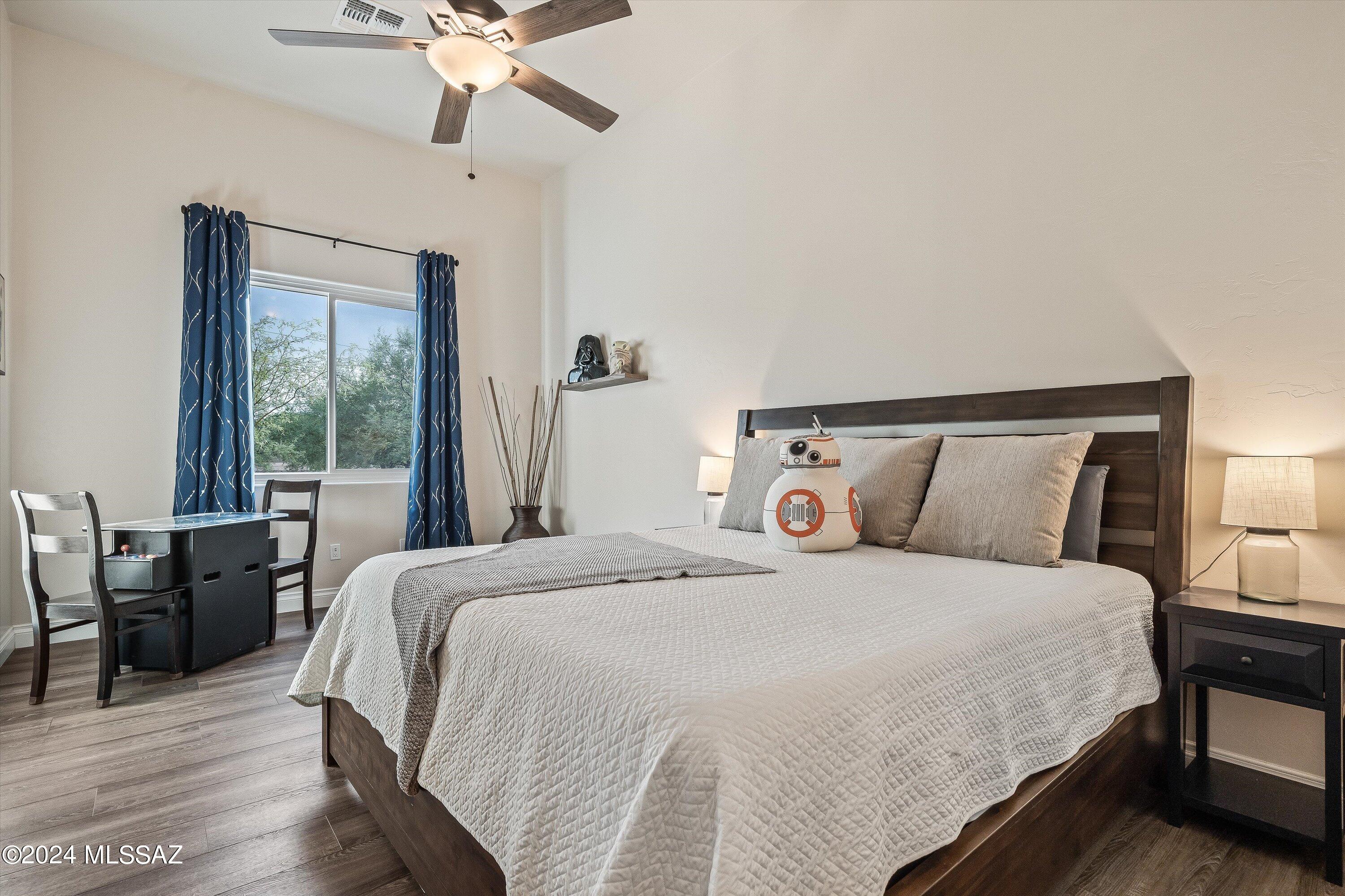Outpost Estates (1-12) - Residential