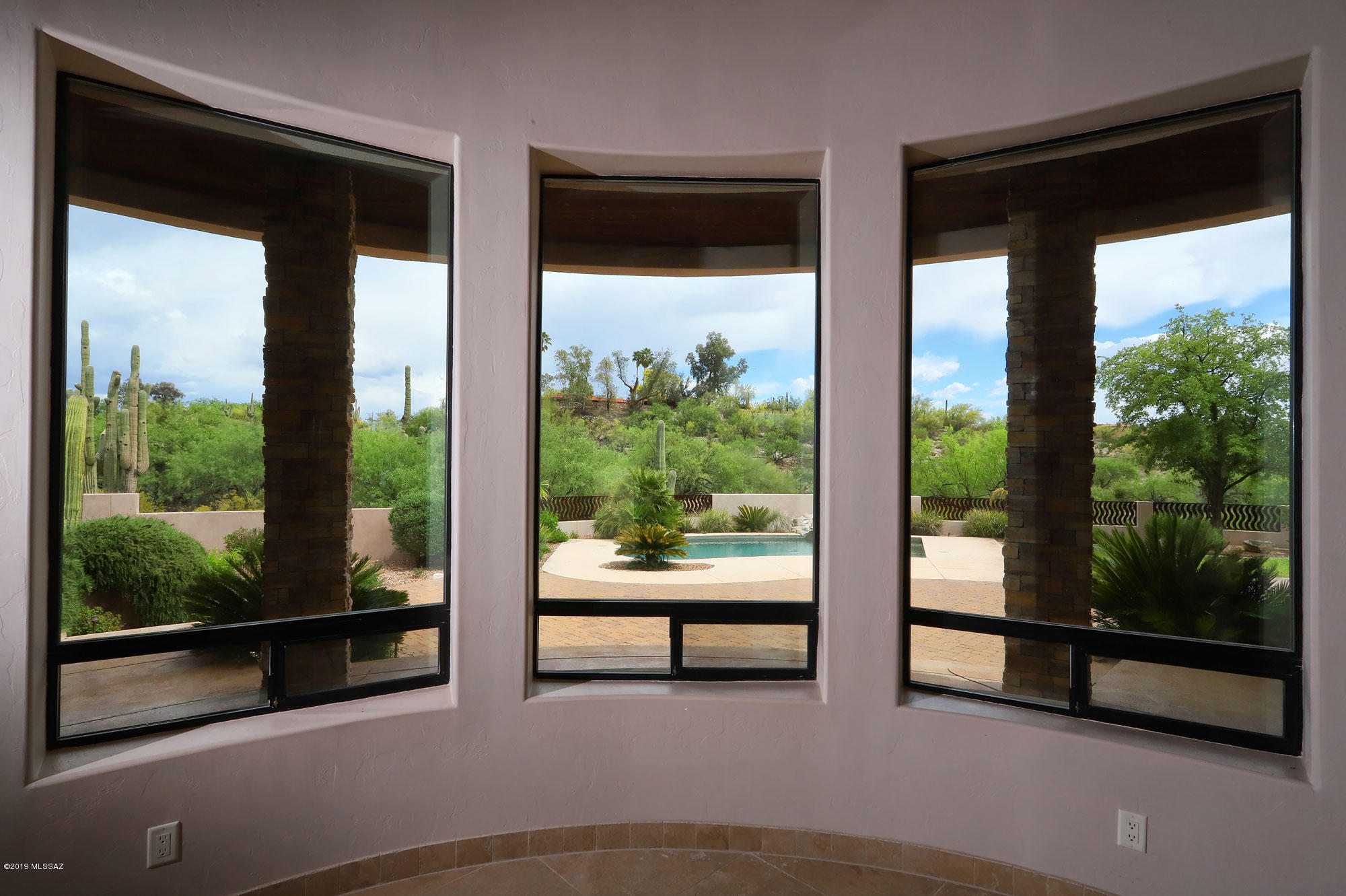 Catalina Foothills Estates NO. 5 - Residential