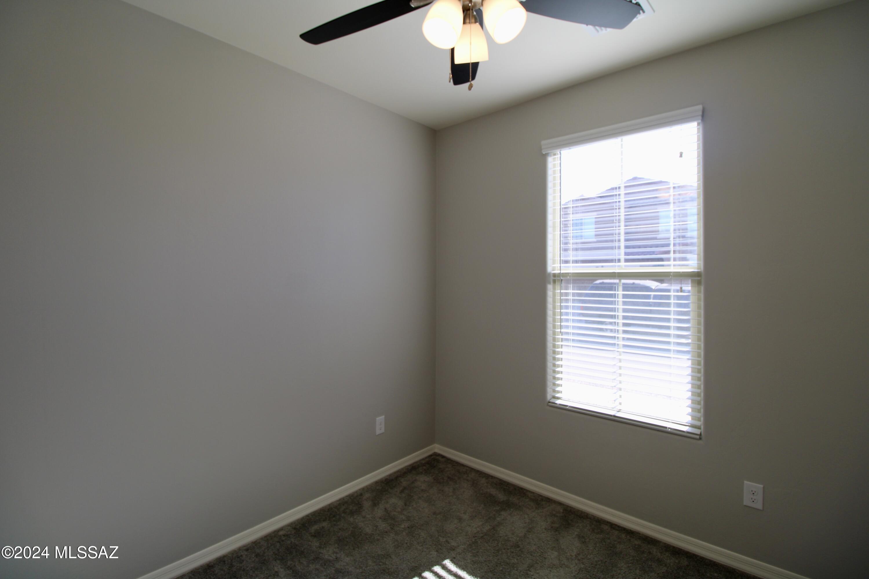 La Estancia De Tucson (1-330) - Residential Lease