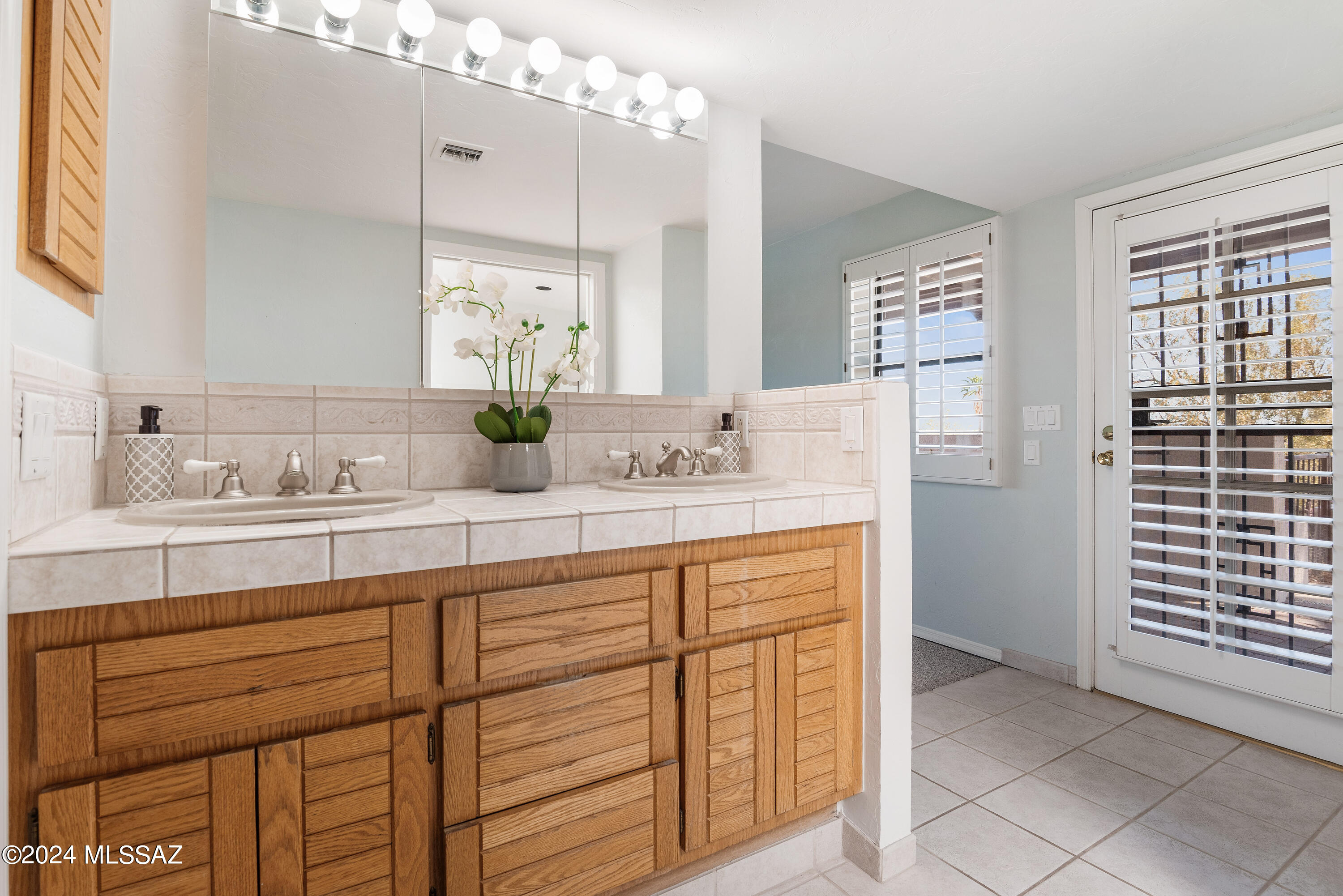 Catalina Foothills Estates NO. 2 - Residential