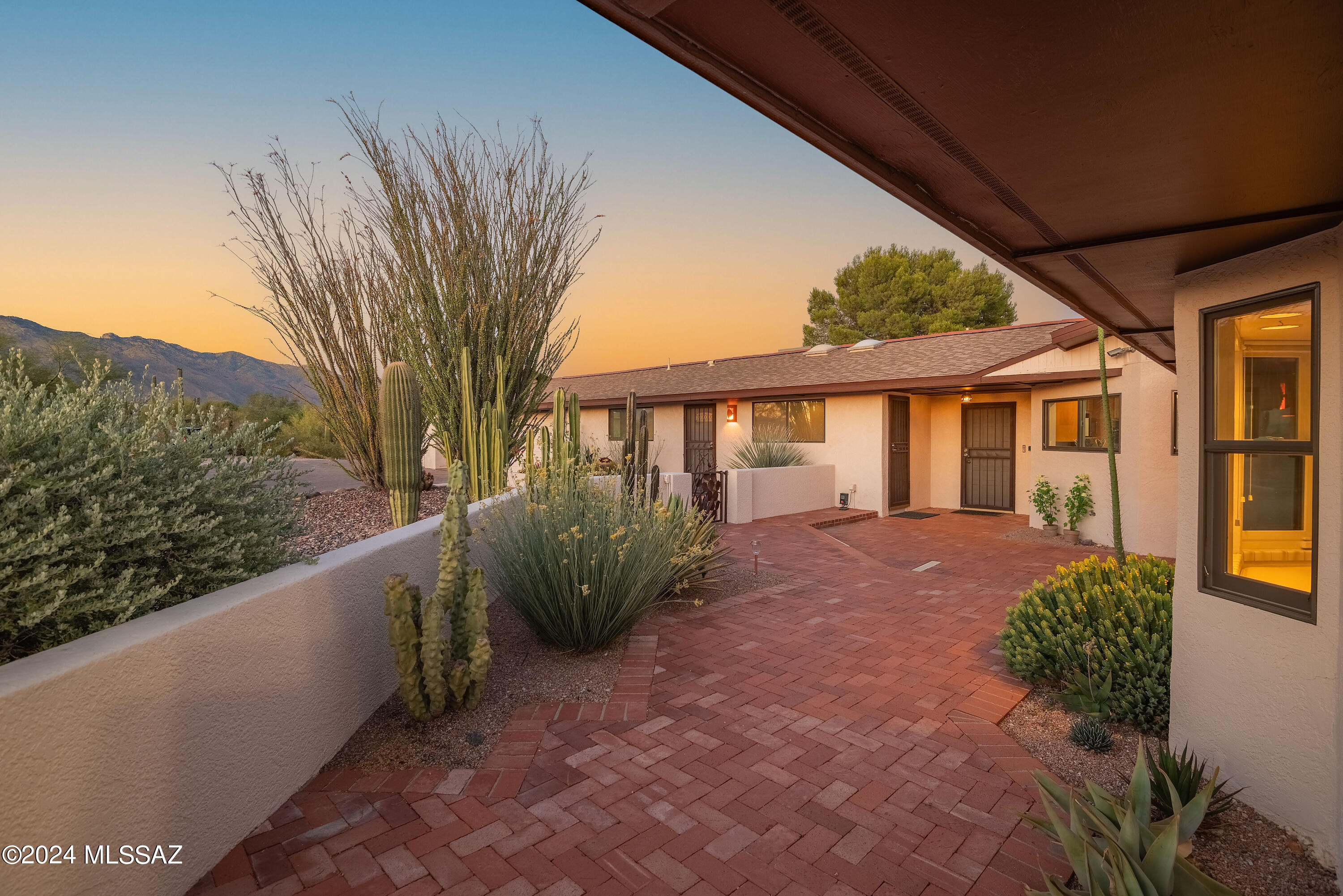 Catalina Foothills Estates NO. 2 - Residential