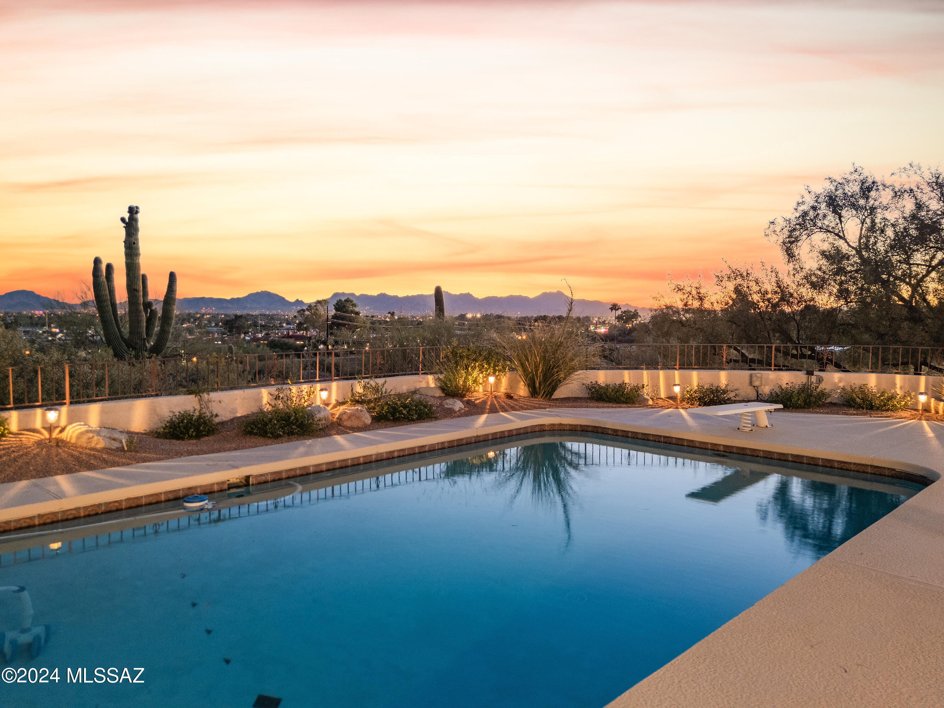 Catalina Foothills Estates NO. 2 - Residential
