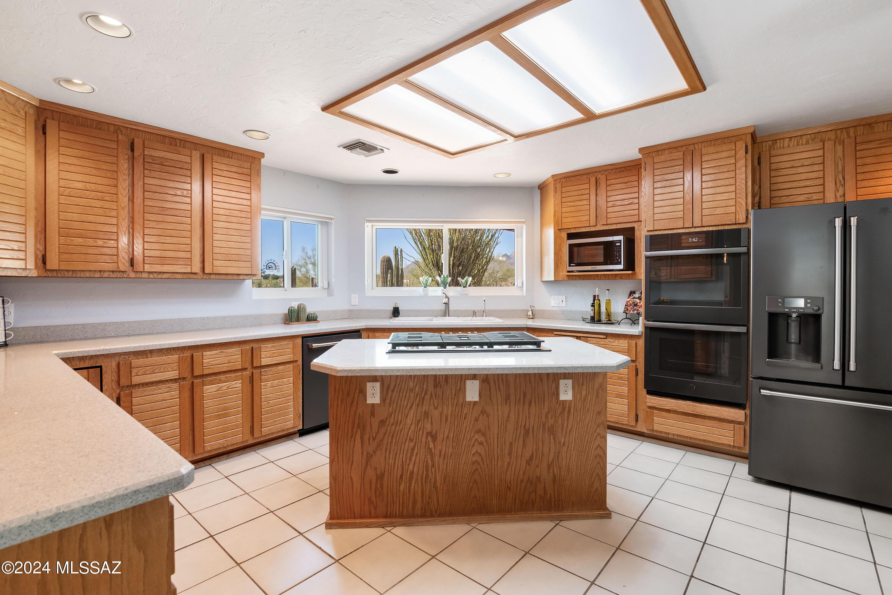 Catalina Foothills Estates NO. 2 - Residential