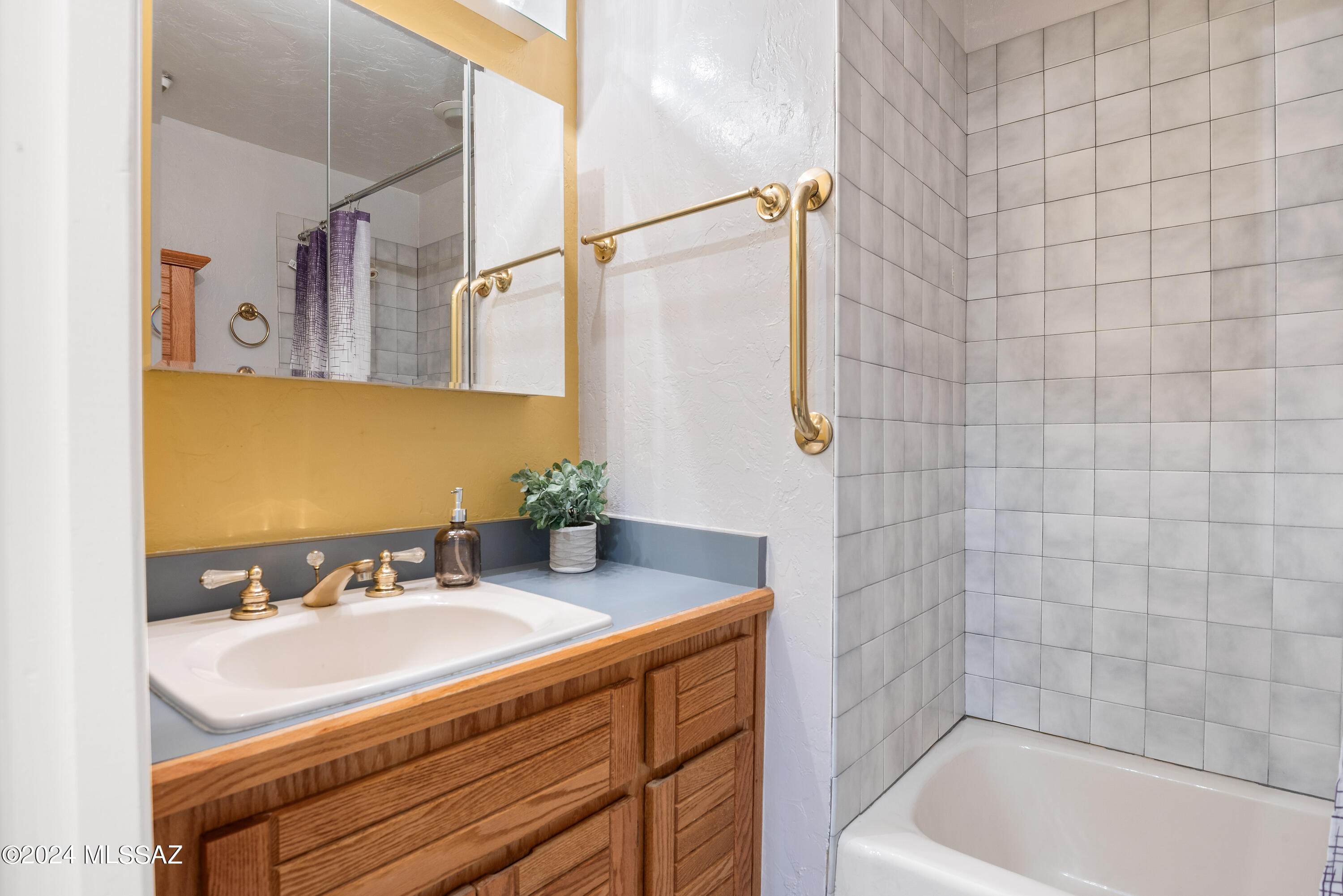 Catalina Foothills Estates NO. 2 - Residential