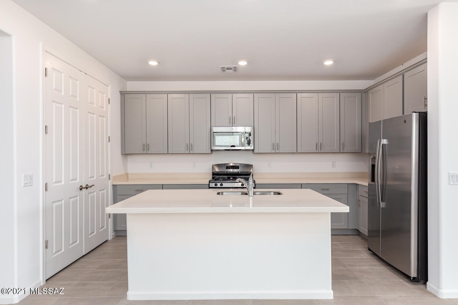 Mountain Vista Ridge - Residential Lease