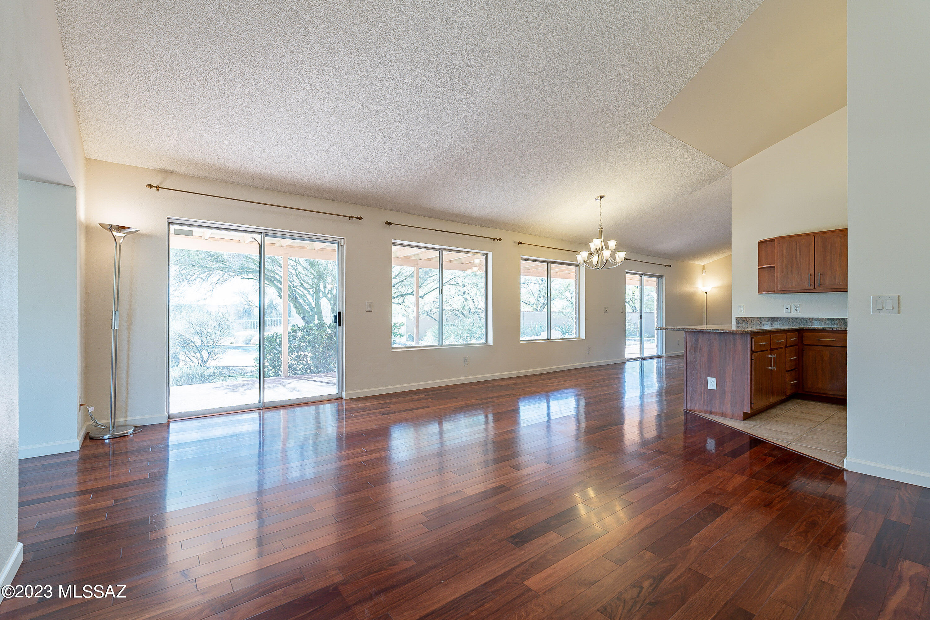 Shadow Hills (484-595) - Residential