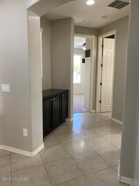 Tangerine Crossing (348-352) - Residential Lease