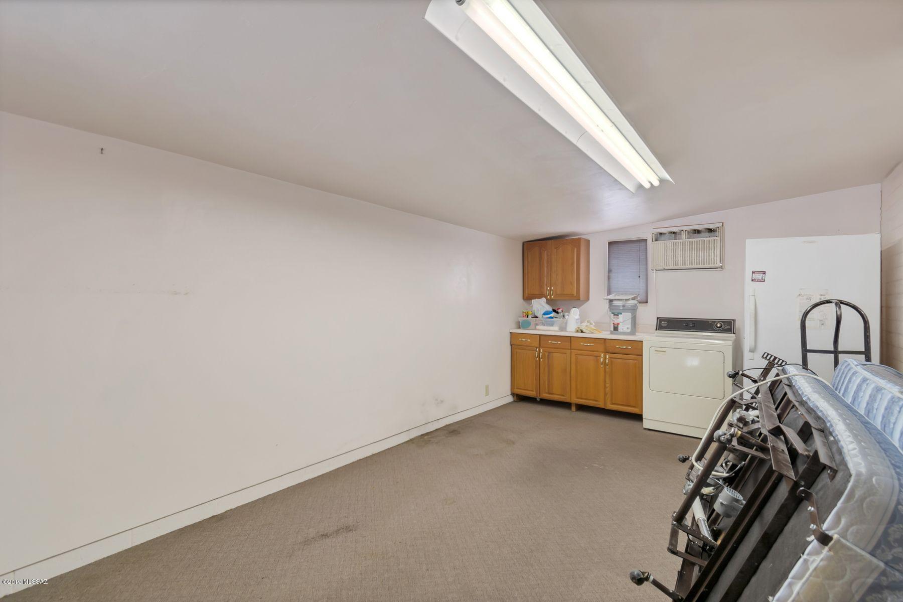 Miramonte Terr - Residential