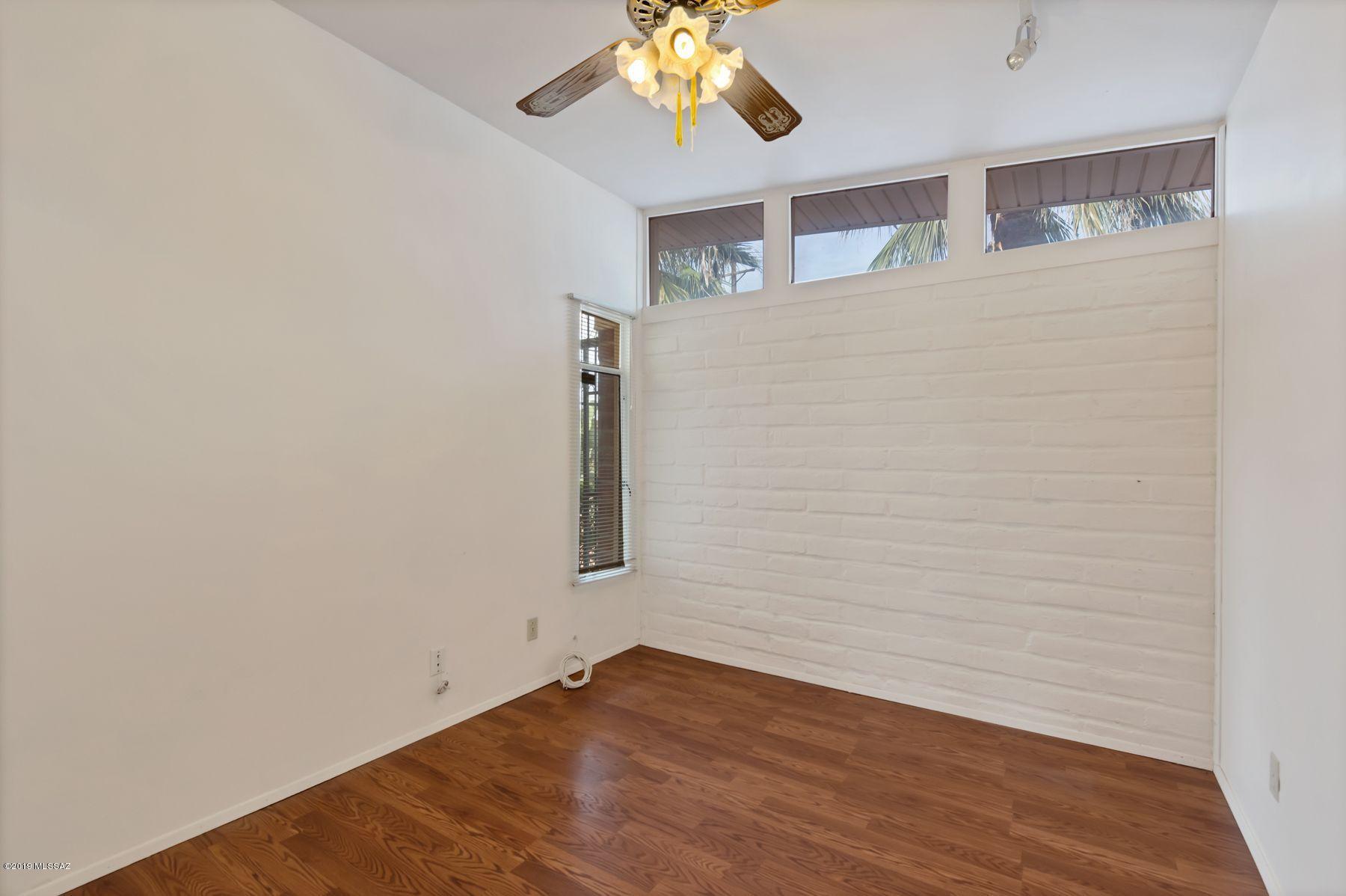 Miramonte Terr - Residential