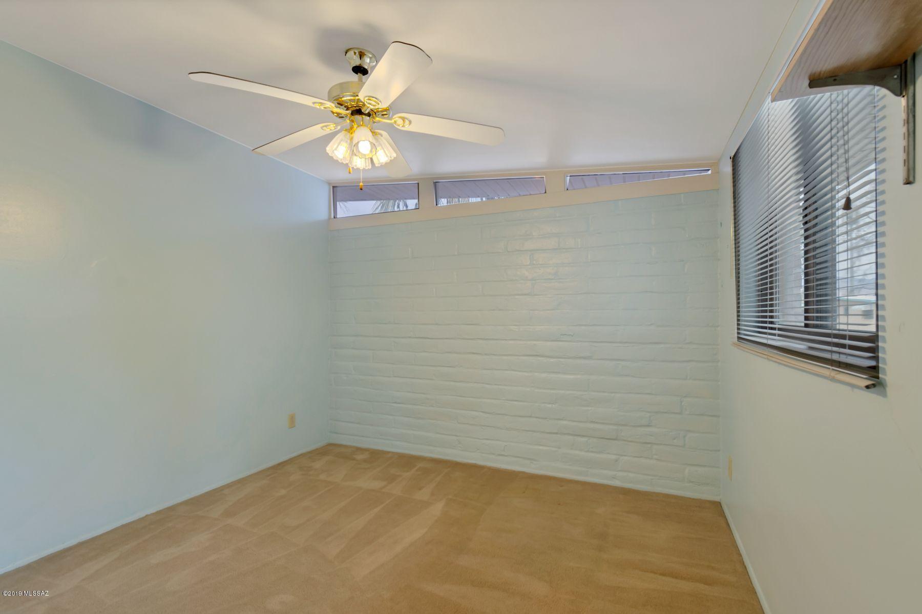Miramonte Terr - Residential