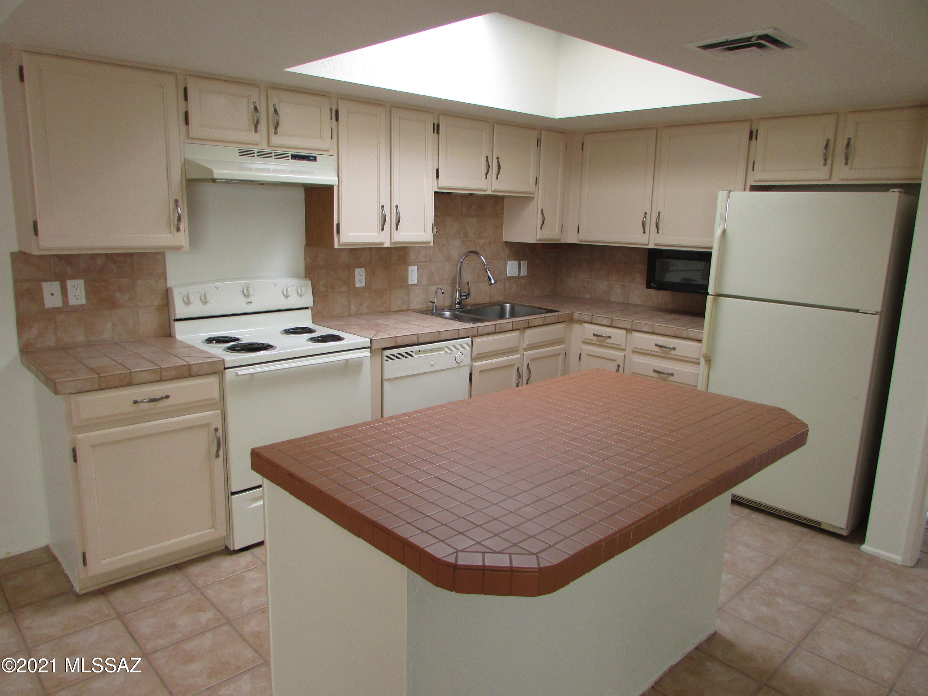 Sunrise Terr Vill Th Resub - Residential Lease