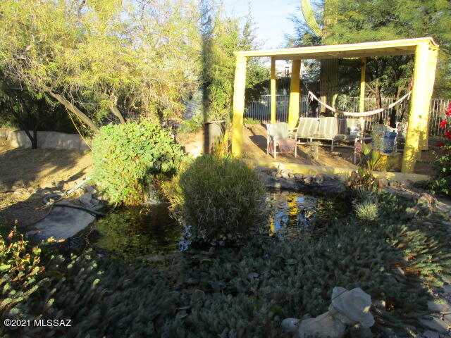 Unsubdivided - Residential