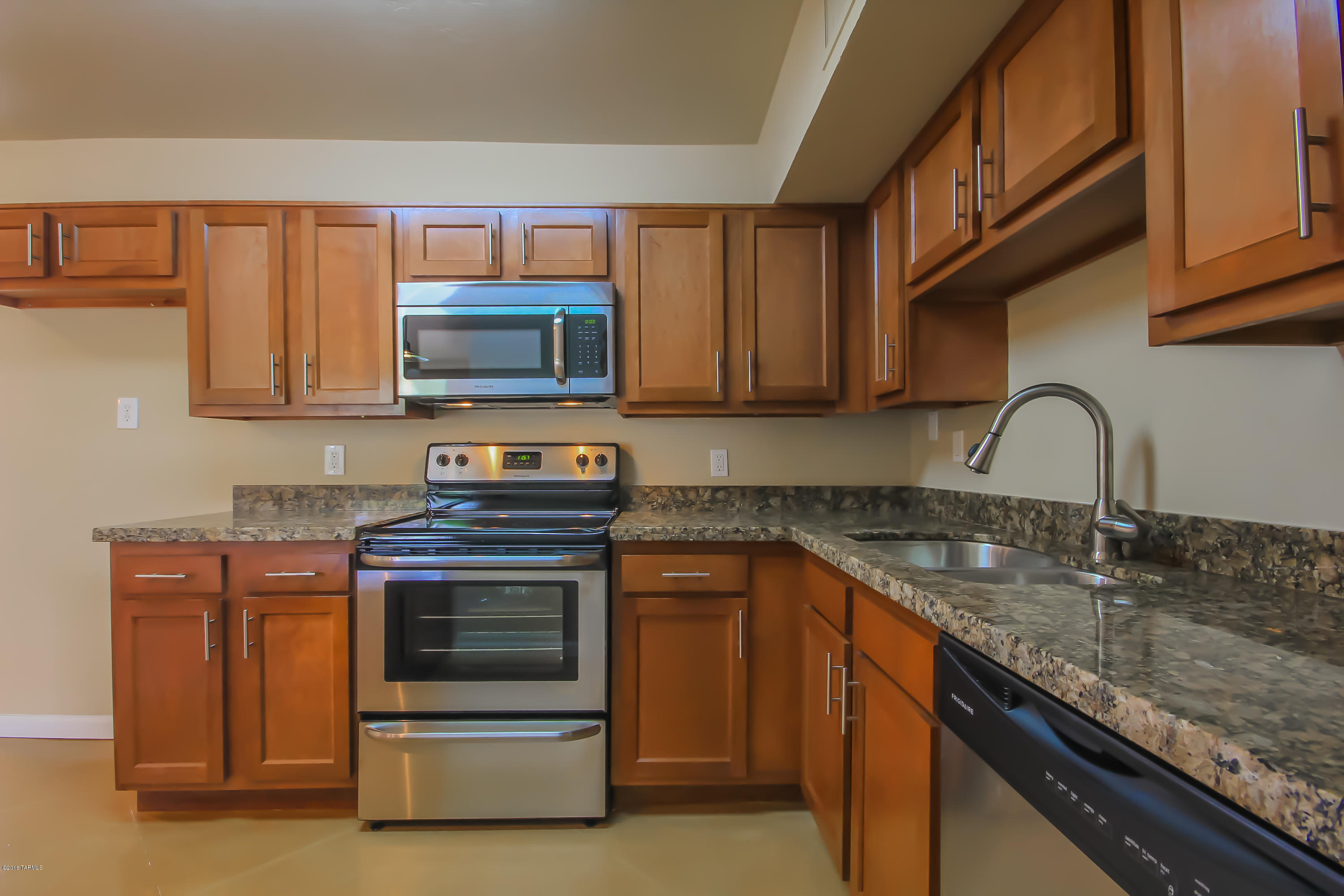 Miramonte Terr - Residential