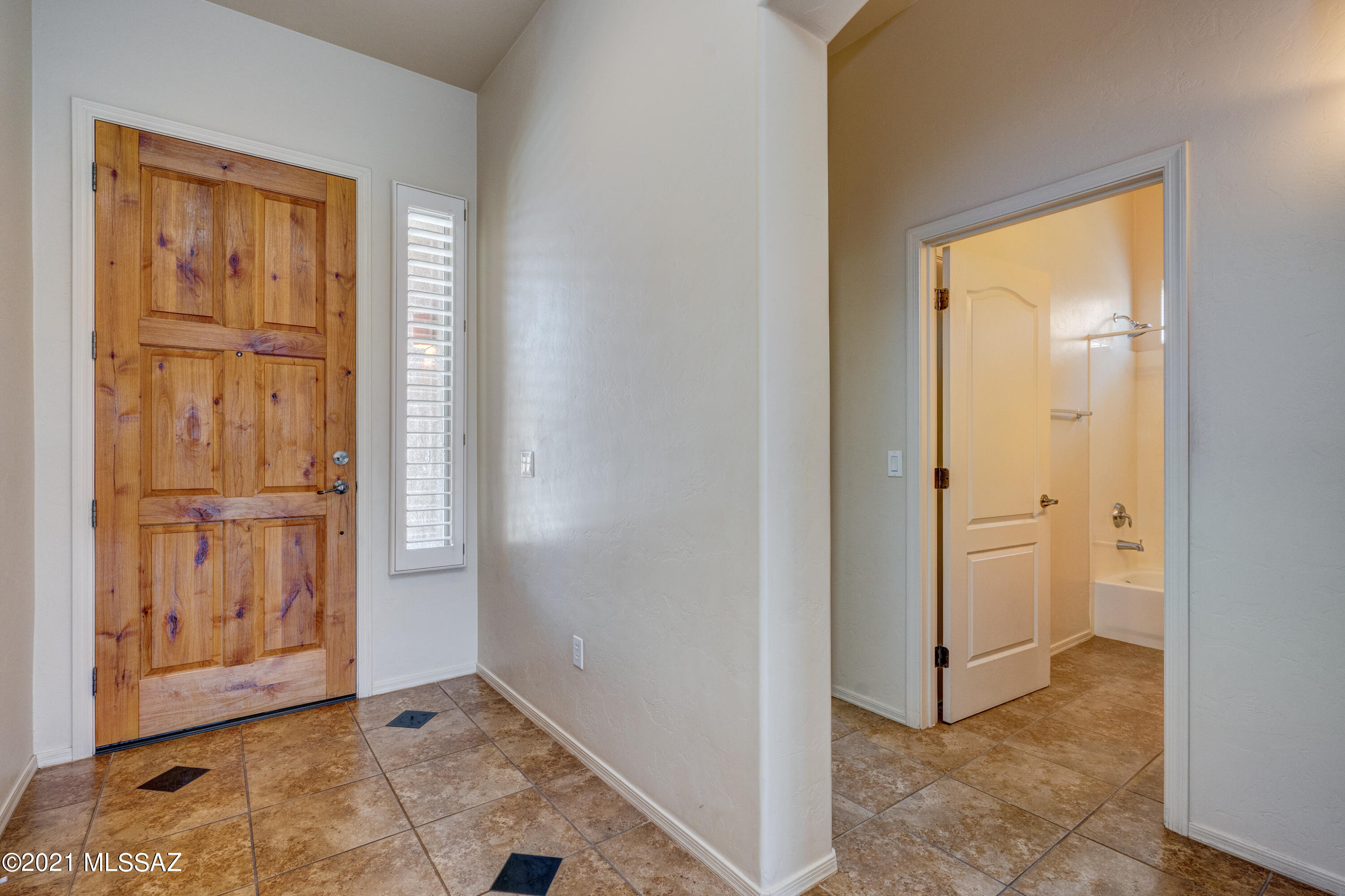 Rancho Del Lago (101-206) - Residential