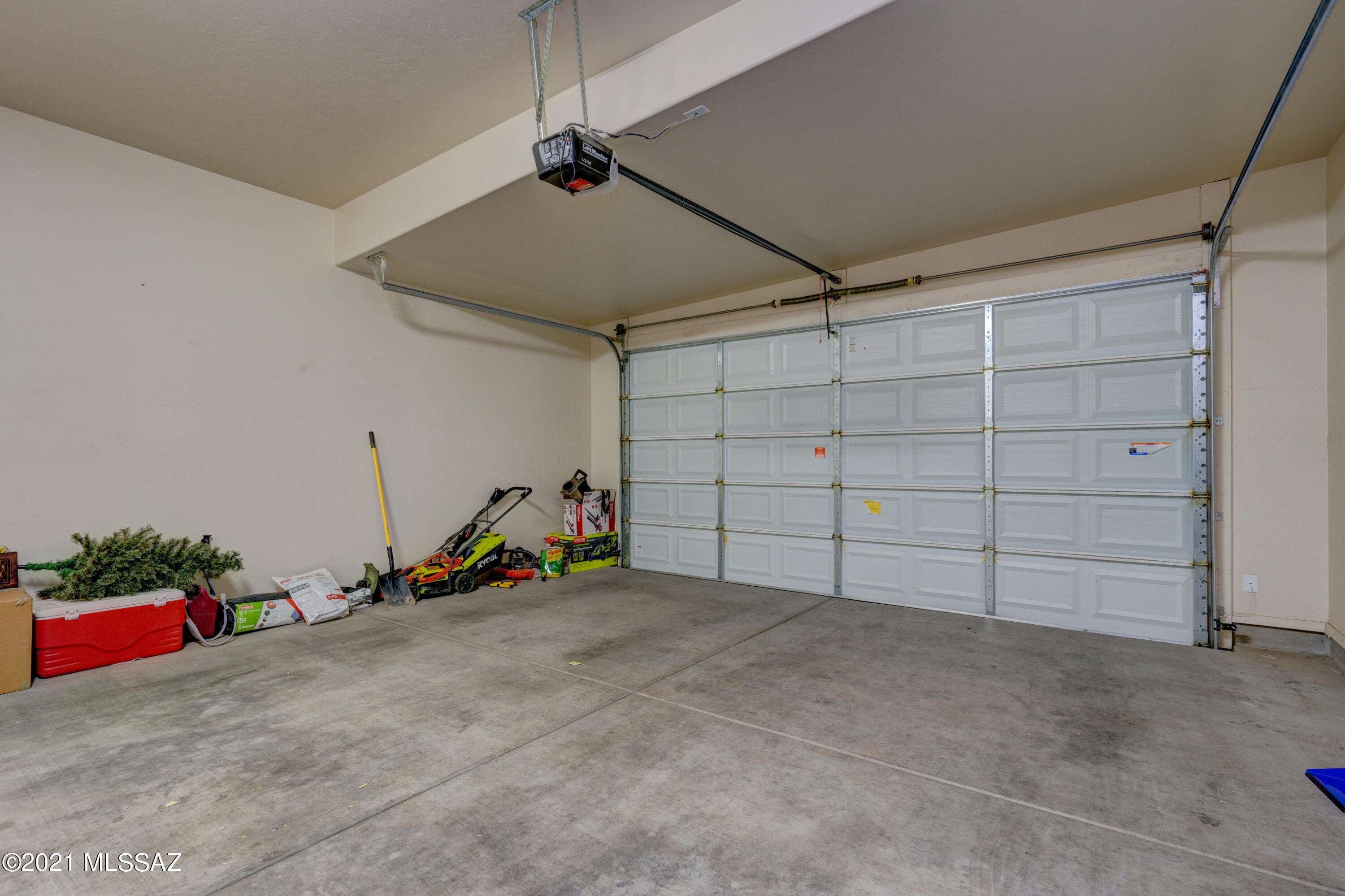 Rancho Del Lago (101-206) - Residential
