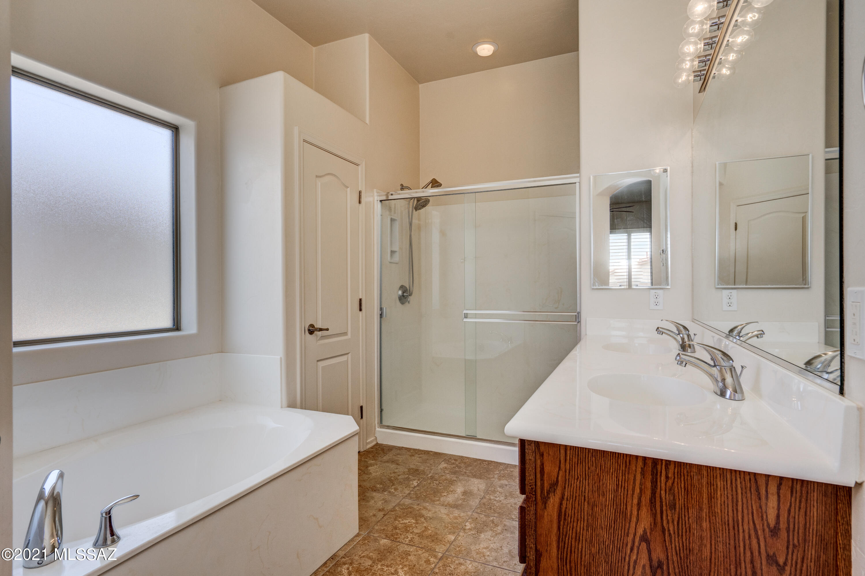 Rancho Del Lago (101-206) - Residential