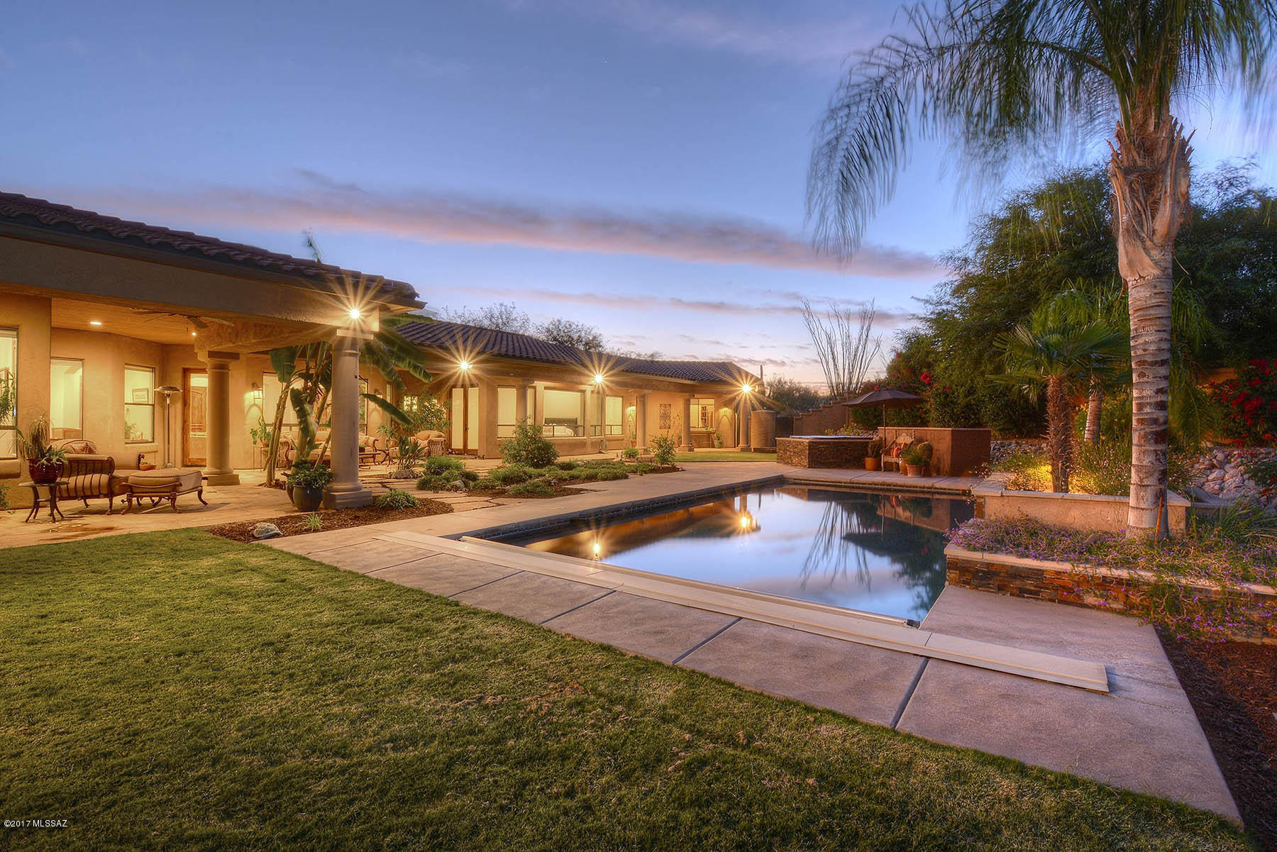 Los Cielos (1-7) - Residential