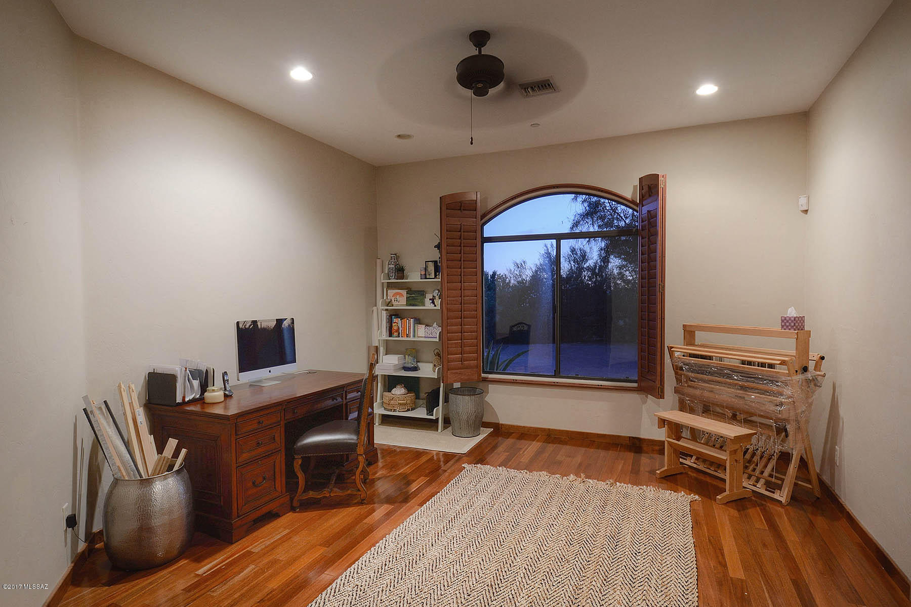 Los Cielos (1-7) - Residential