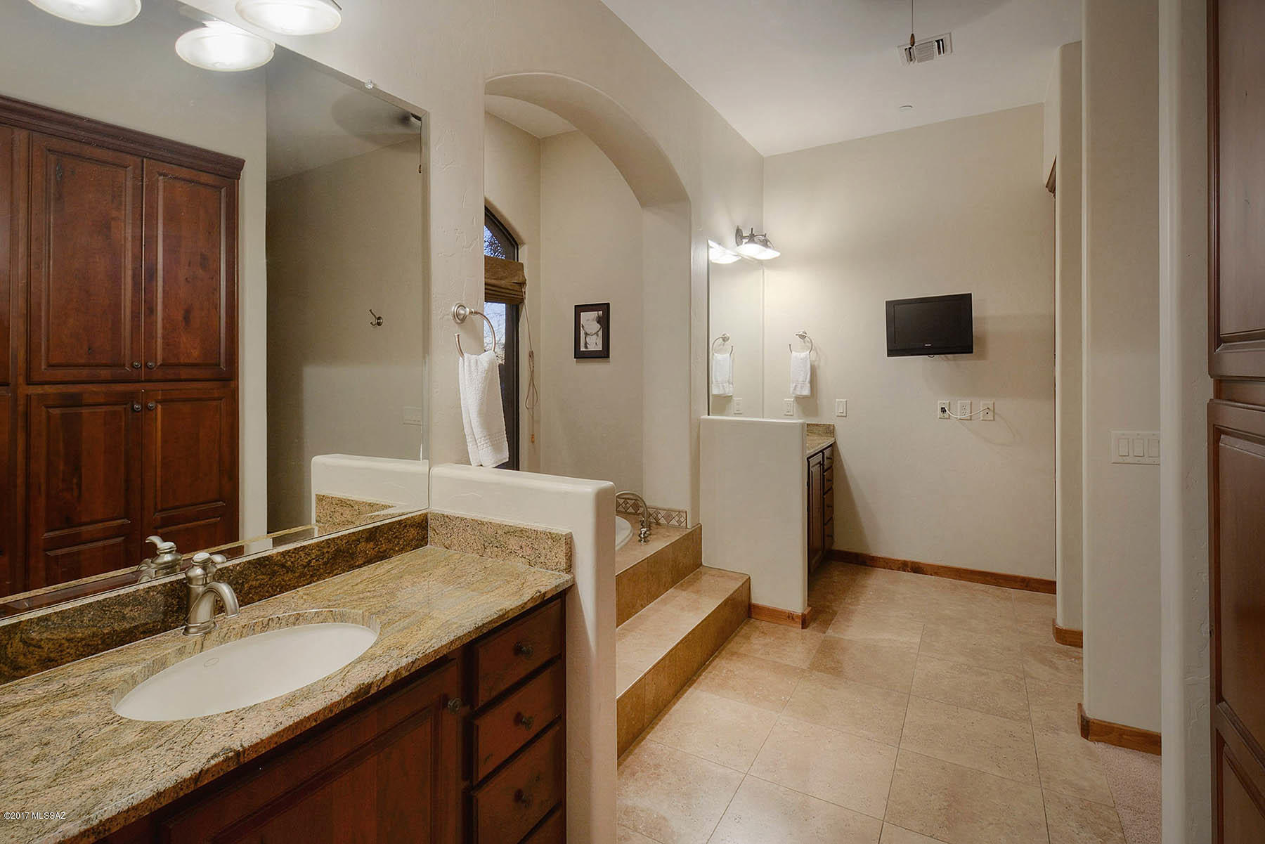 Los Cielos (1-7) - Residential