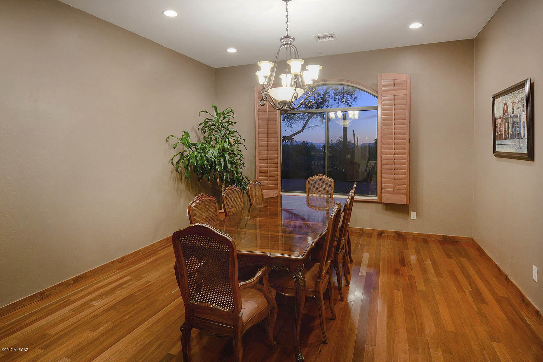 Los Cielos (1-7) - Residential