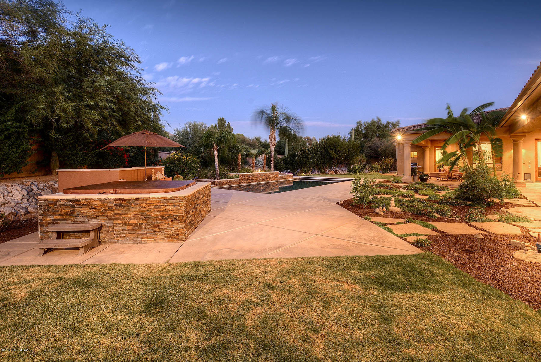Los Cielos (1-7) - Residential