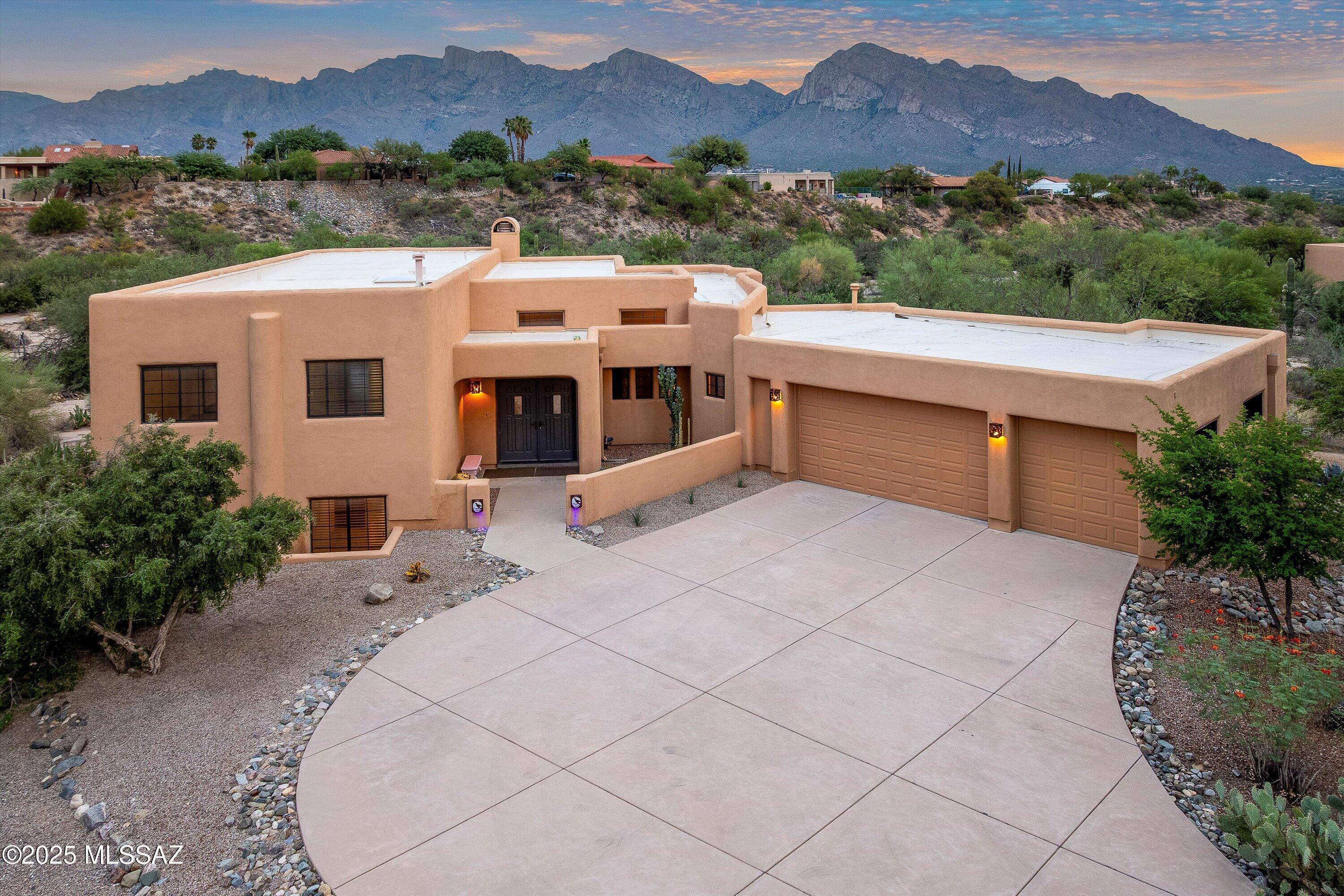 Monte Del Oro (1-187) - Residential