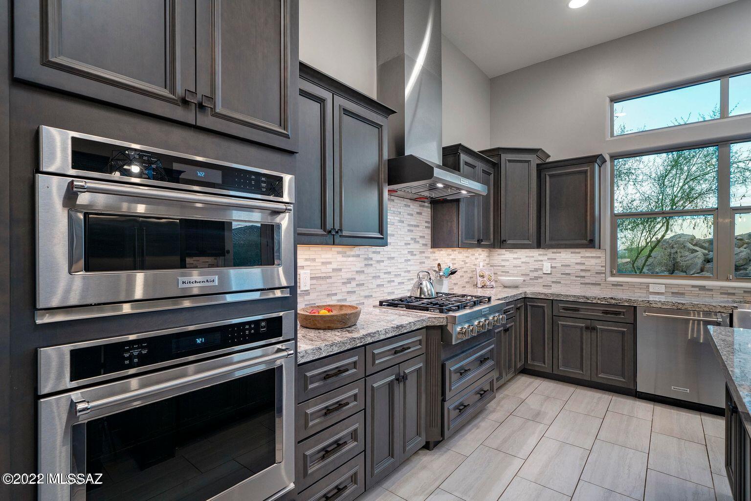 Stone Canyon VI - Residential