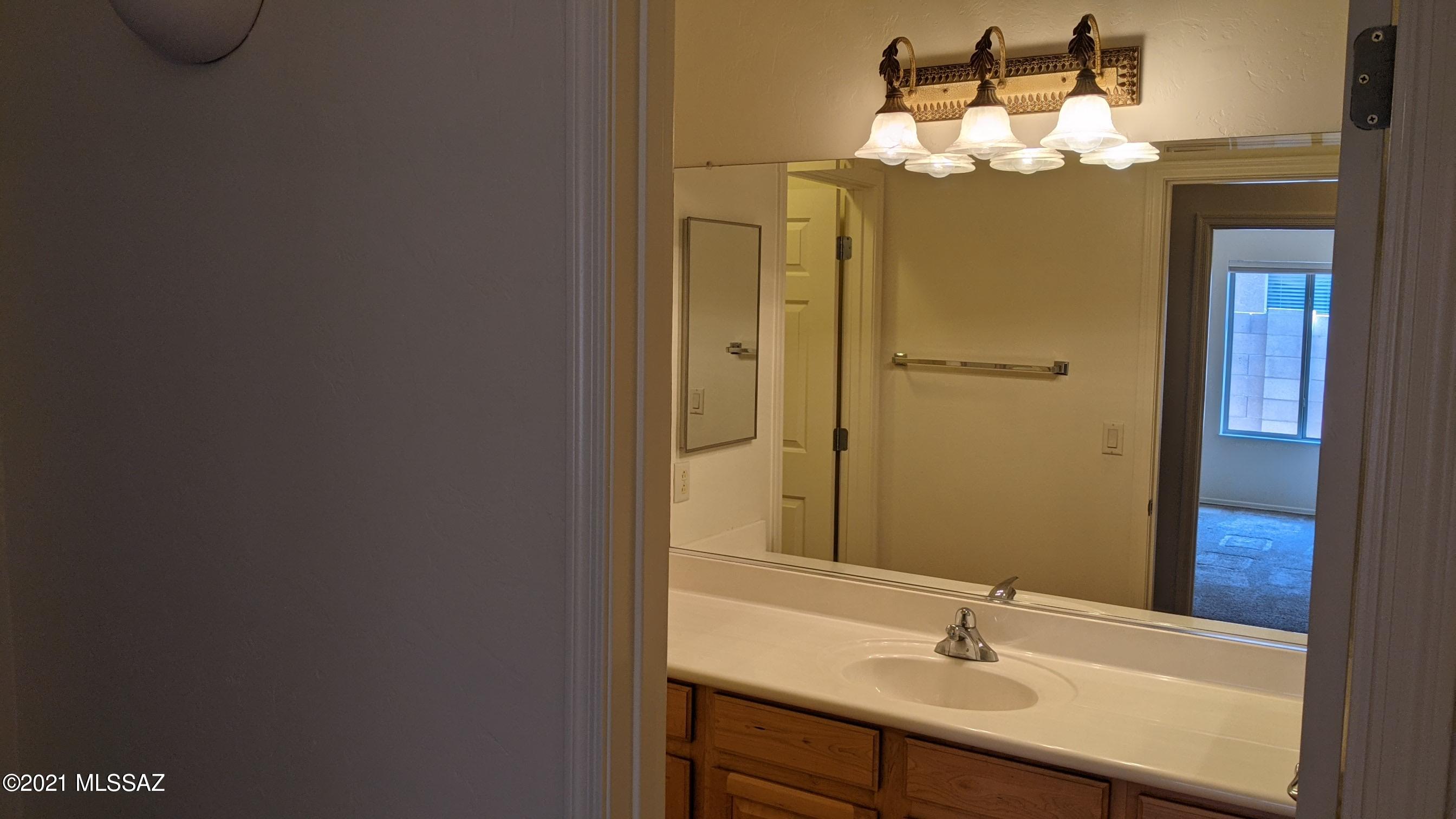 Silverbell Place (1-153) - Residential