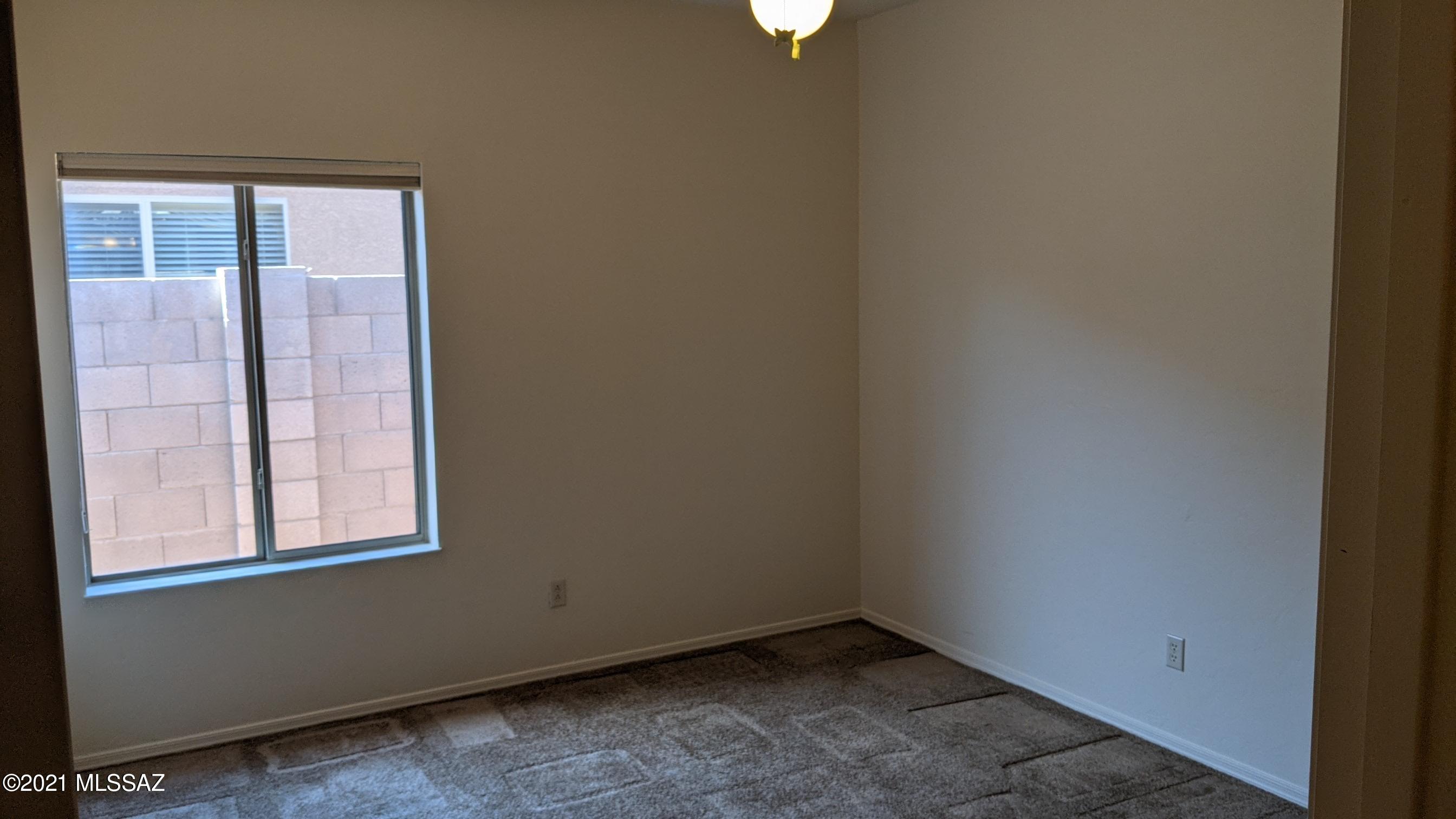 Silverbell Place (1-153) - Residential