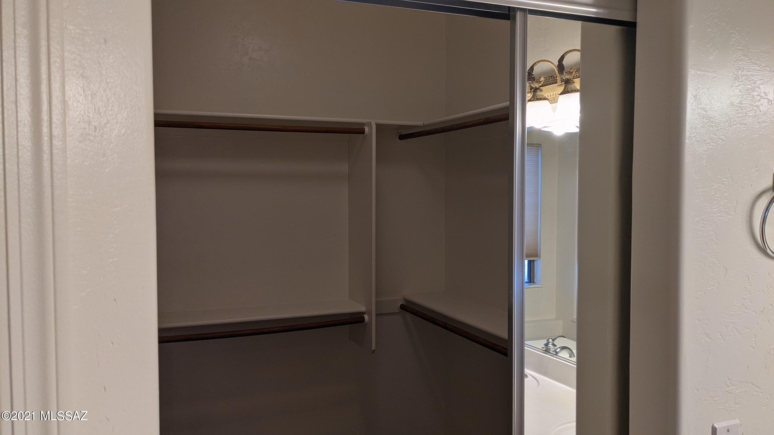 Silverbell Place (1-153) - Residential