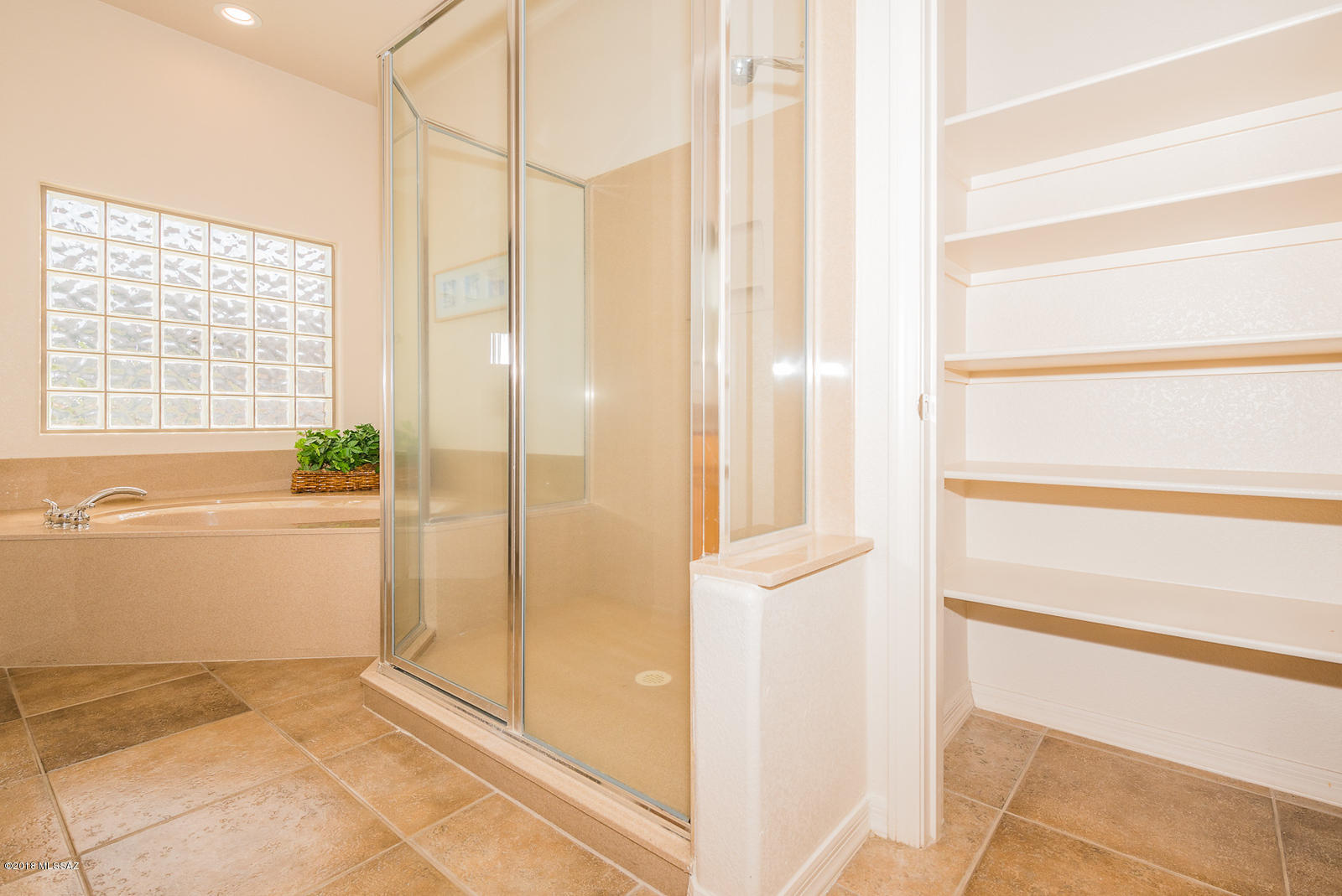 Rancho Del Lago (466-540) - Residential