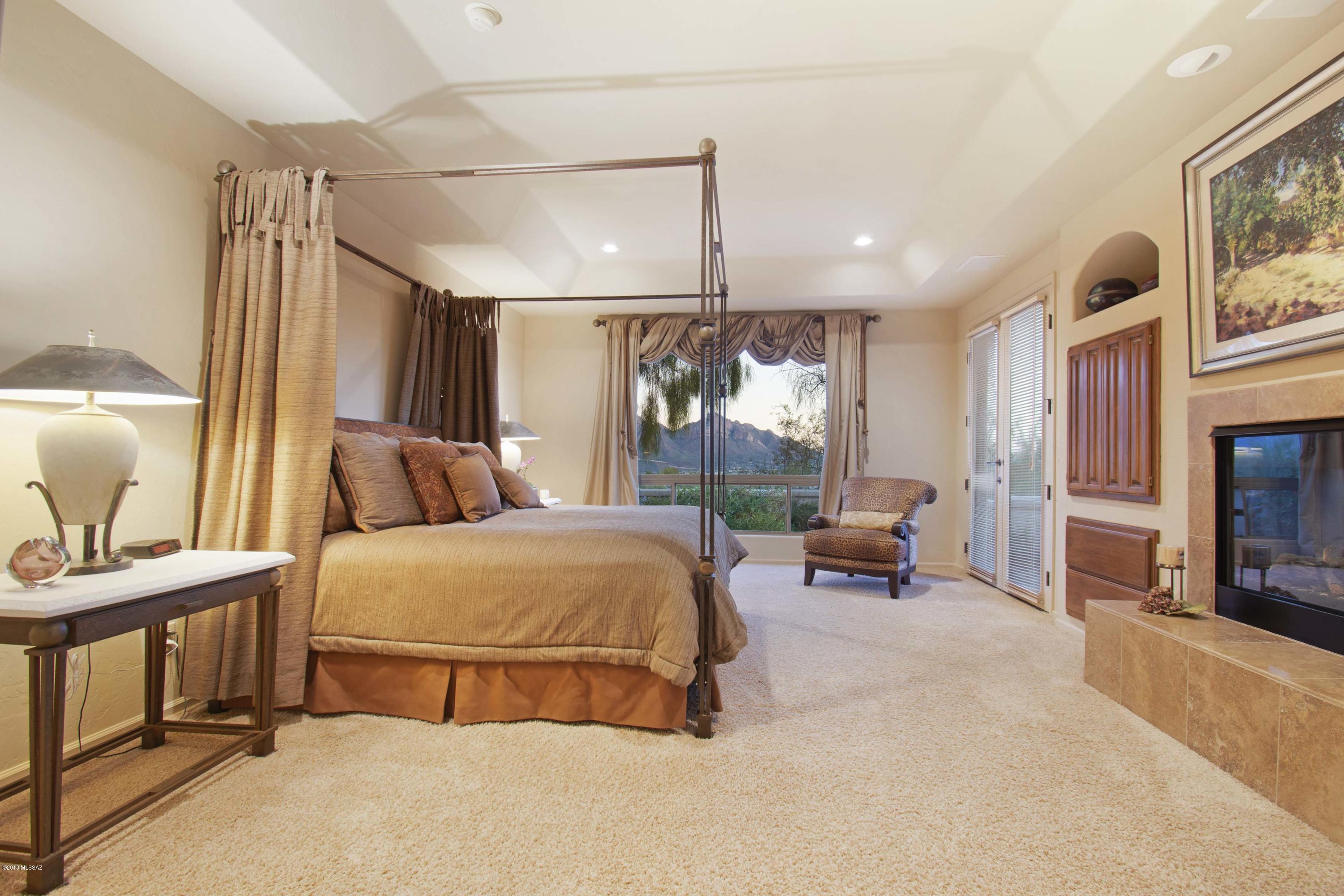 High Mesa (The Estates At) - Residential