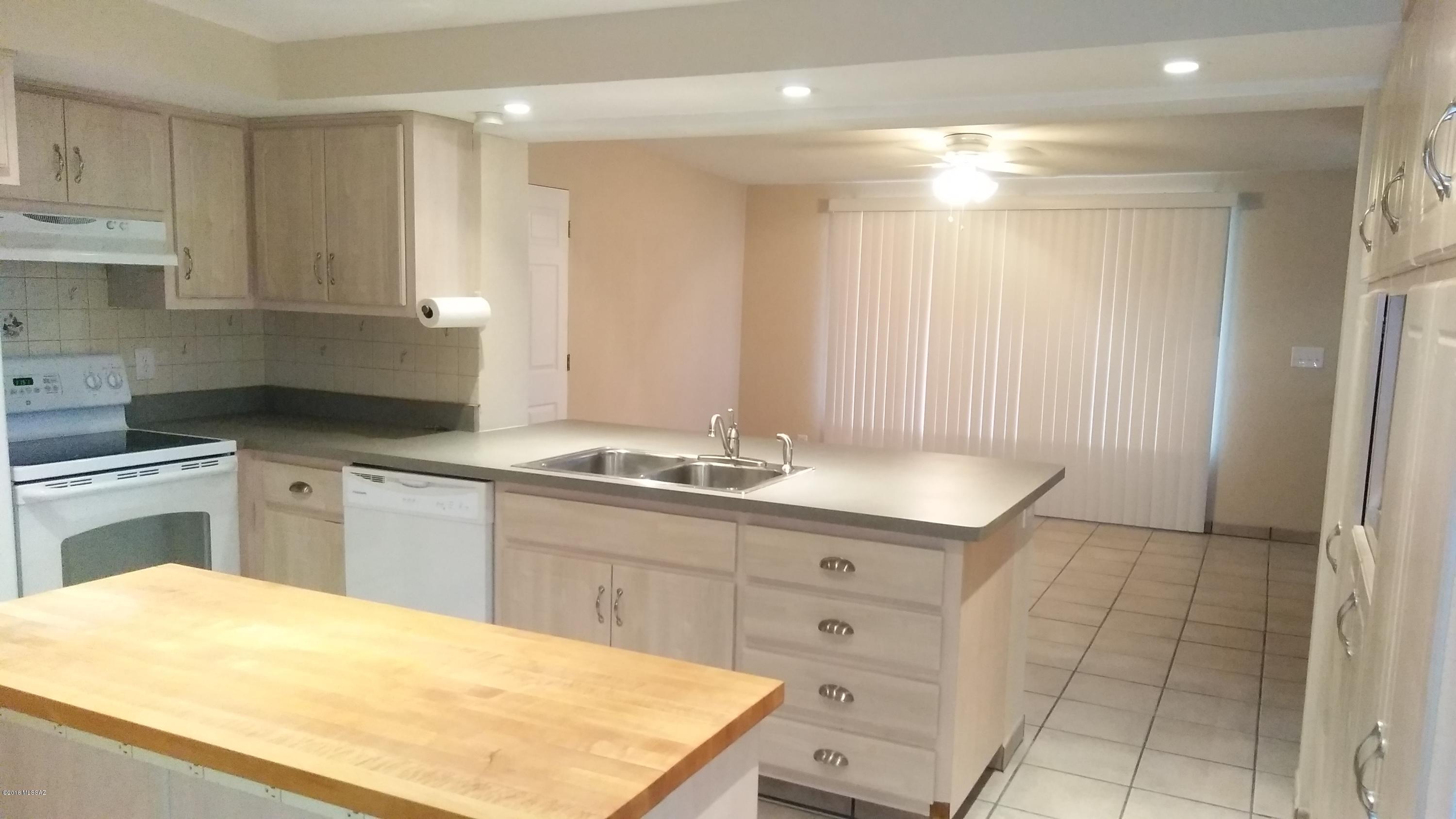 Flowing Wells Homes - Residential