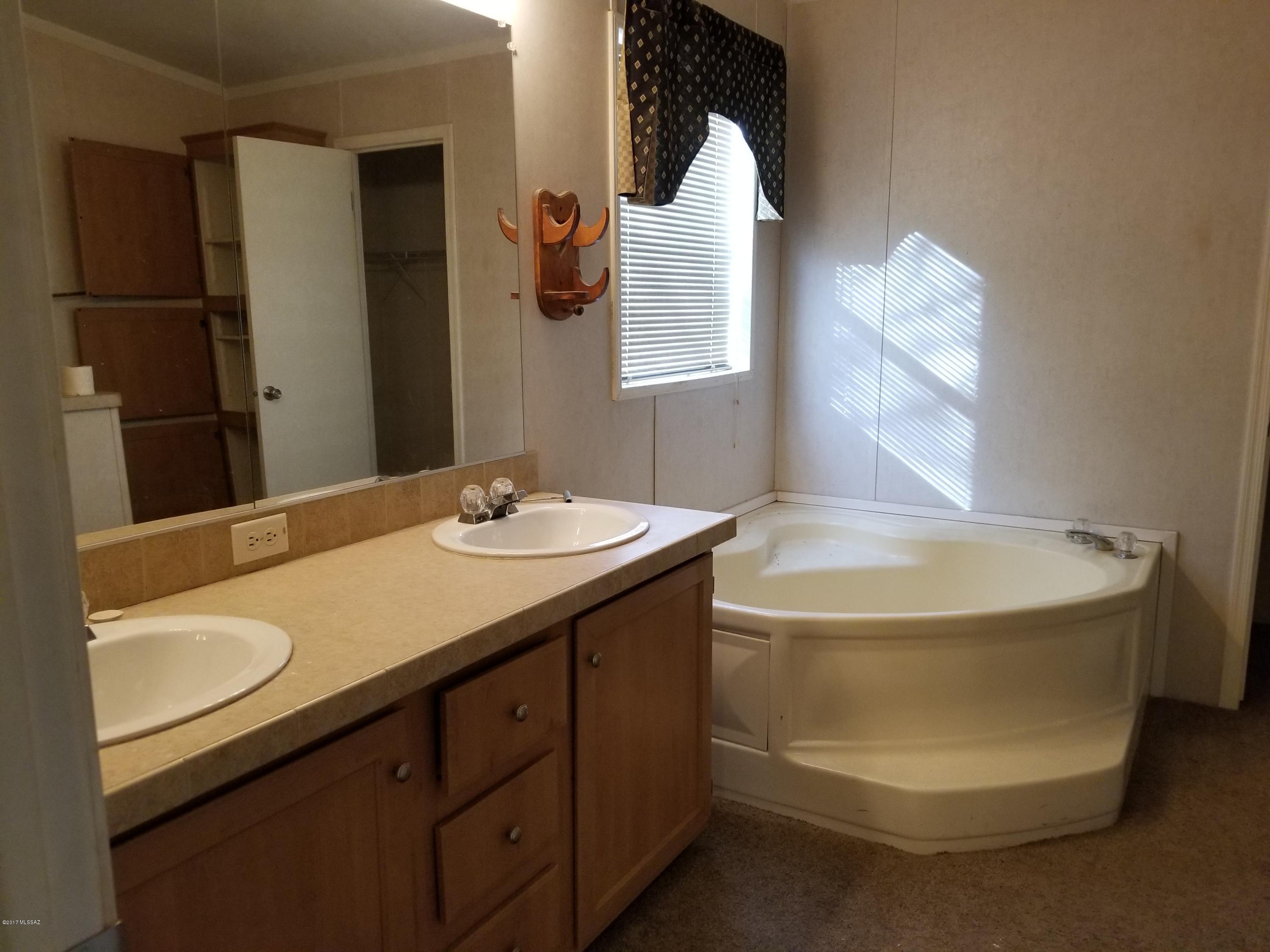 Rancho Del Sol Lindo (123-438) - Residential