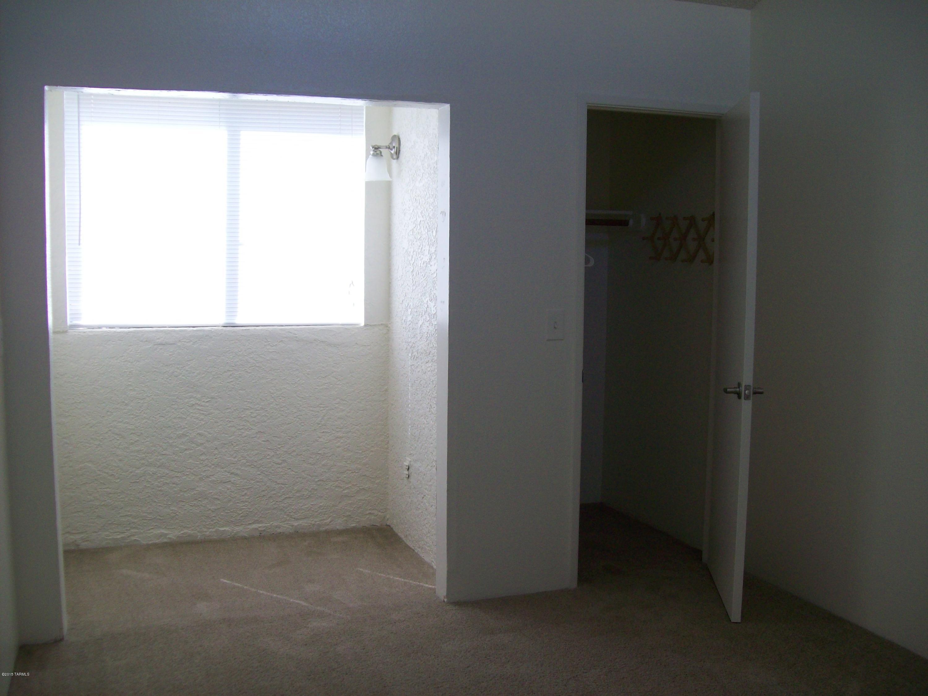 France Terrace Townhomes (1-27) - Residential Lease