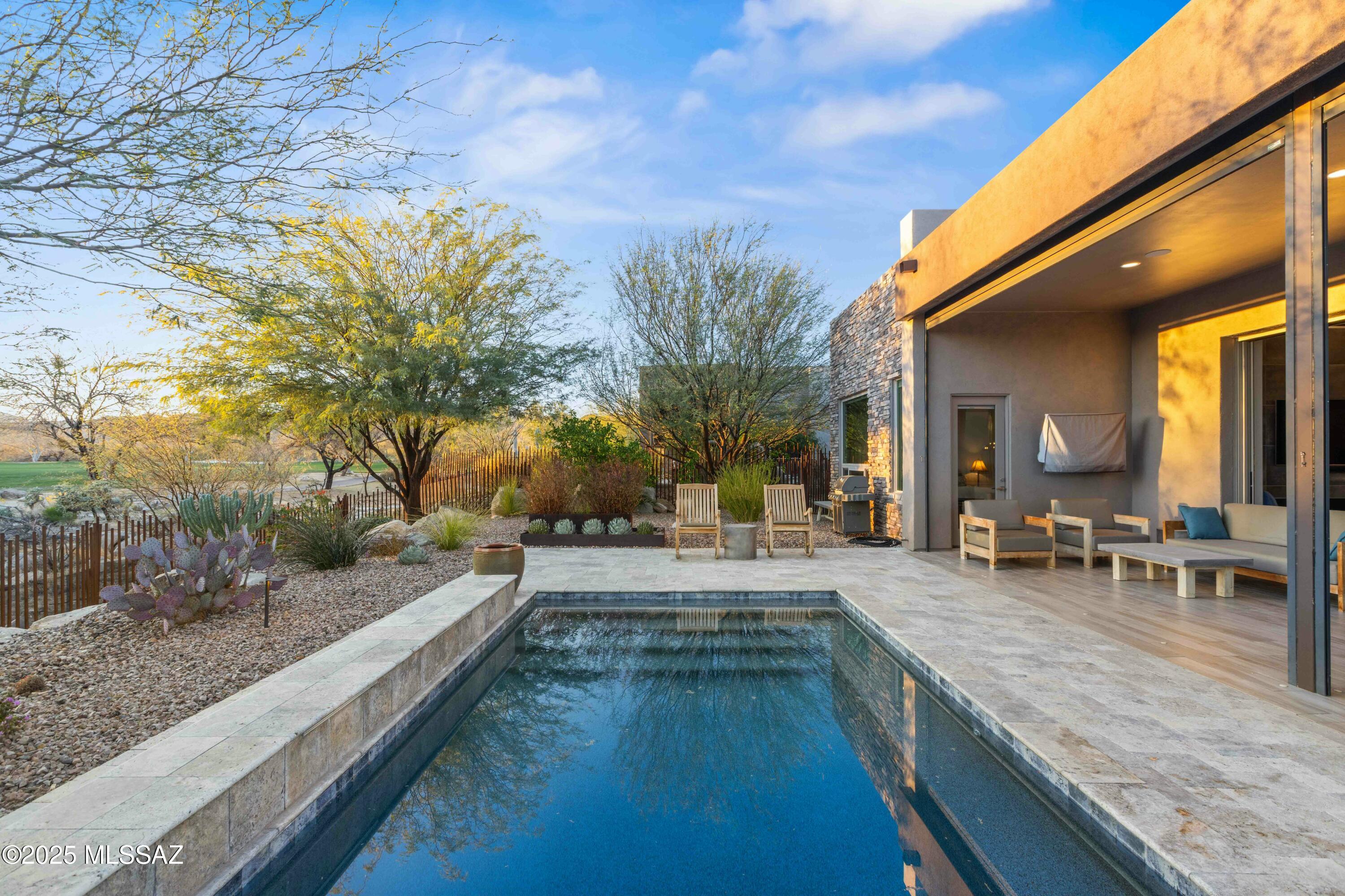 The Enclave At Stone Canyon V - Residential