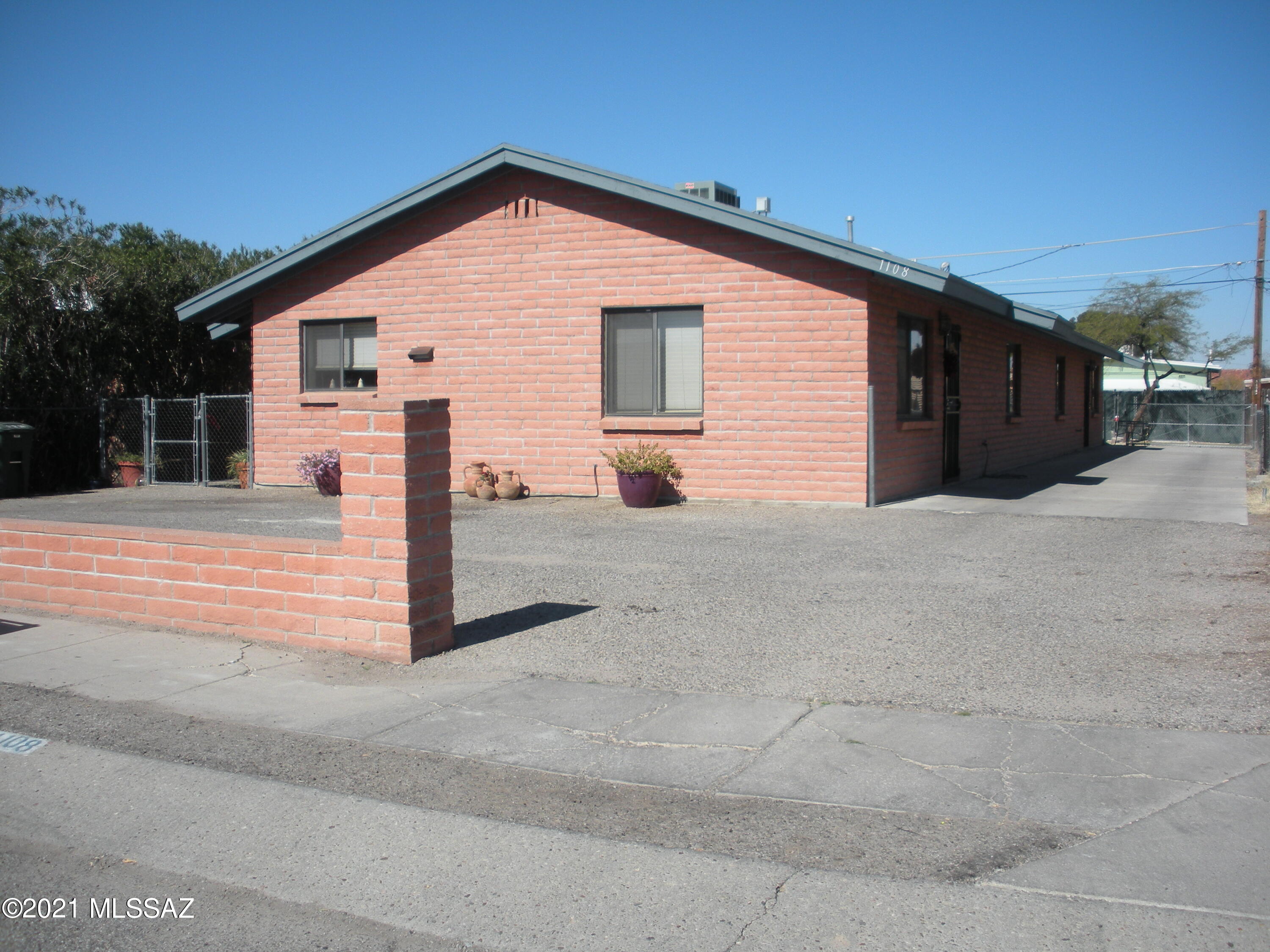 A great location for this duplex, each has 2bd, 2bth. 1064 sq ft each unit.  Slump block construction, parking for 4 vehicles. Air conditioning, very well maintained. Currently both rented until August 1, 2022.  Close to downtown, U of A, Pima Community College west side.