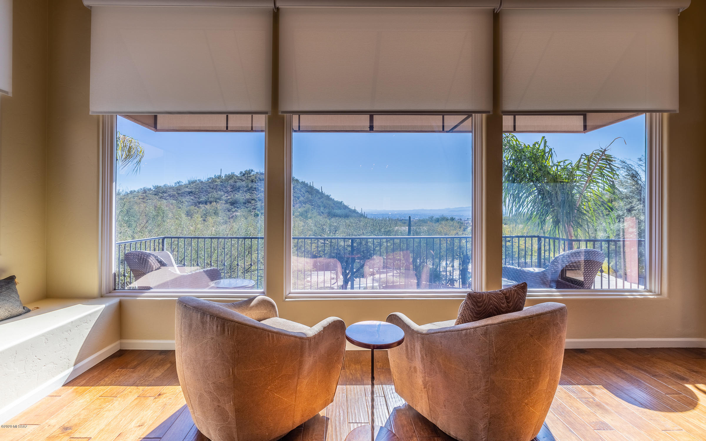 Finisterra III (303-308) - Residential