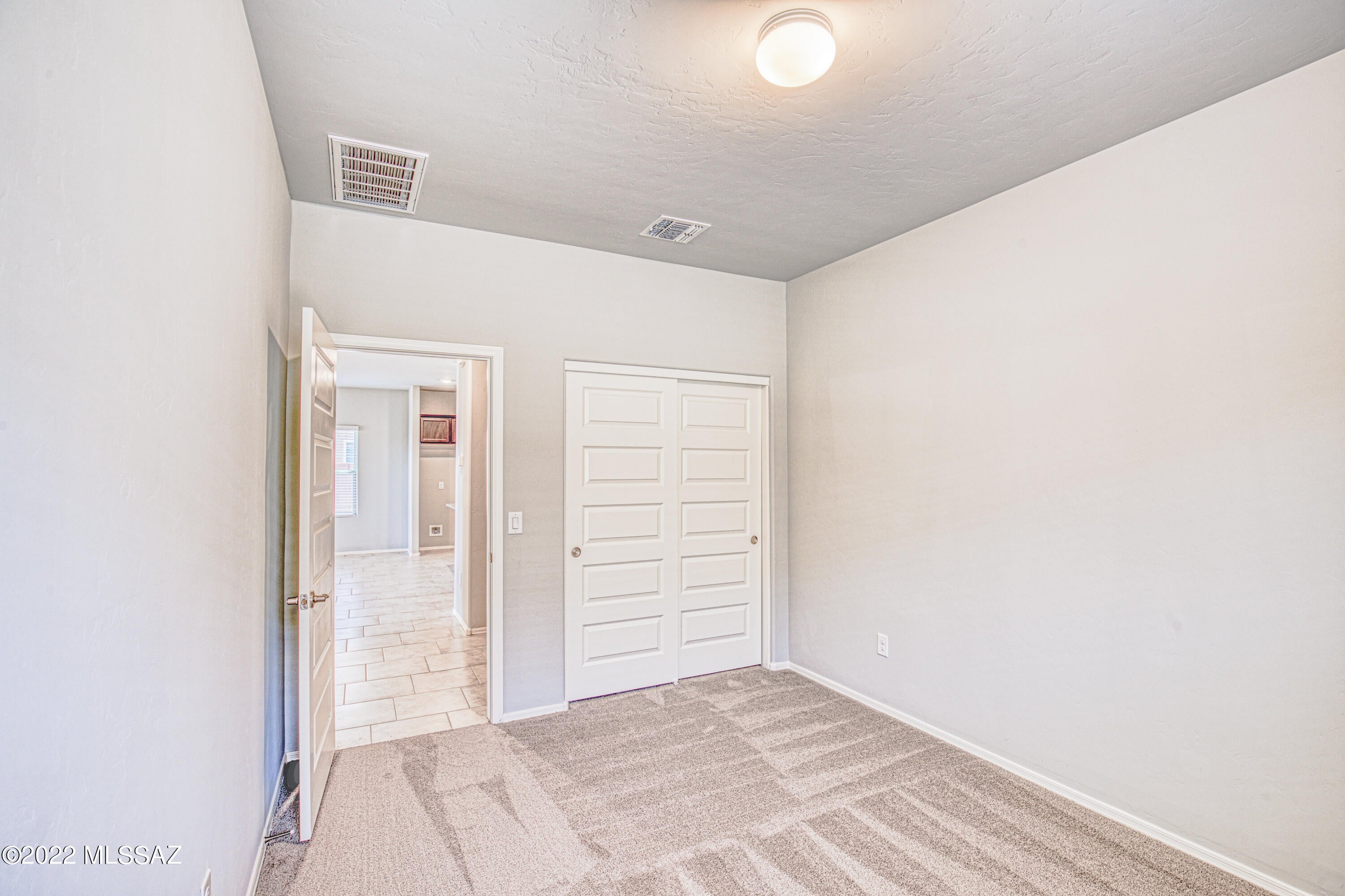 Unsubdivided - Residential Lease