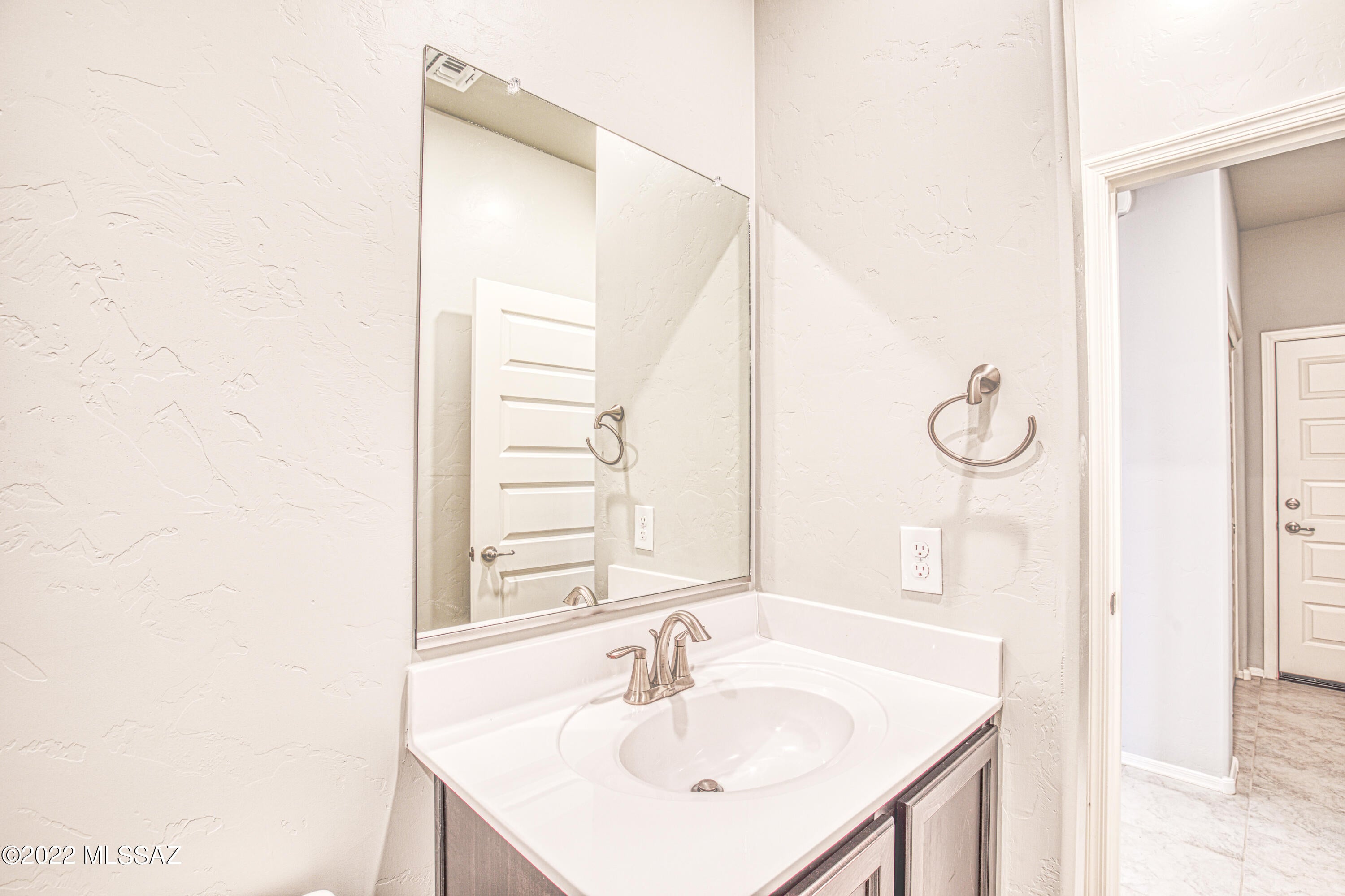 Unsubdivided - Residential Lease