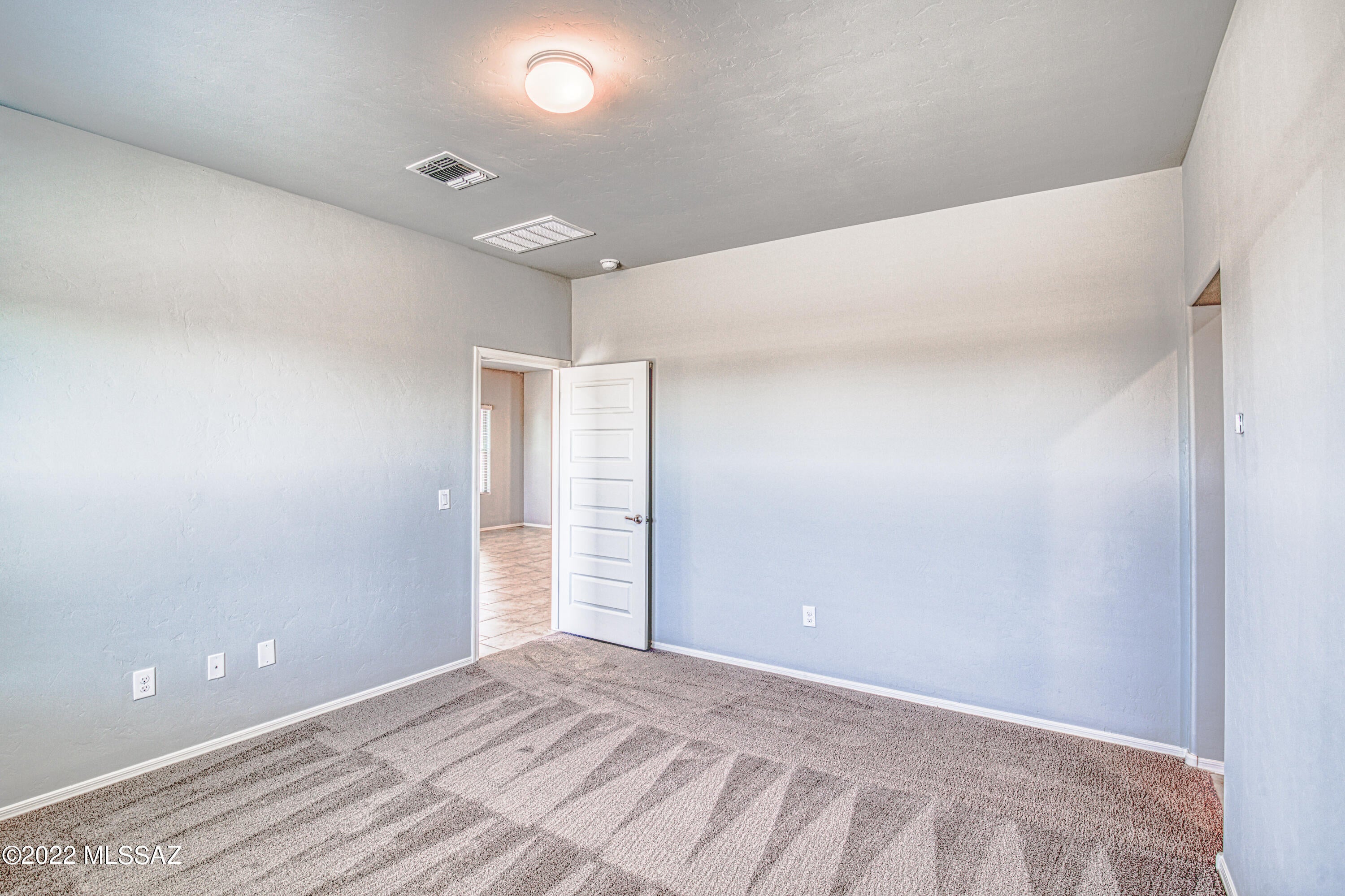Unsubdivided - Residential Lease