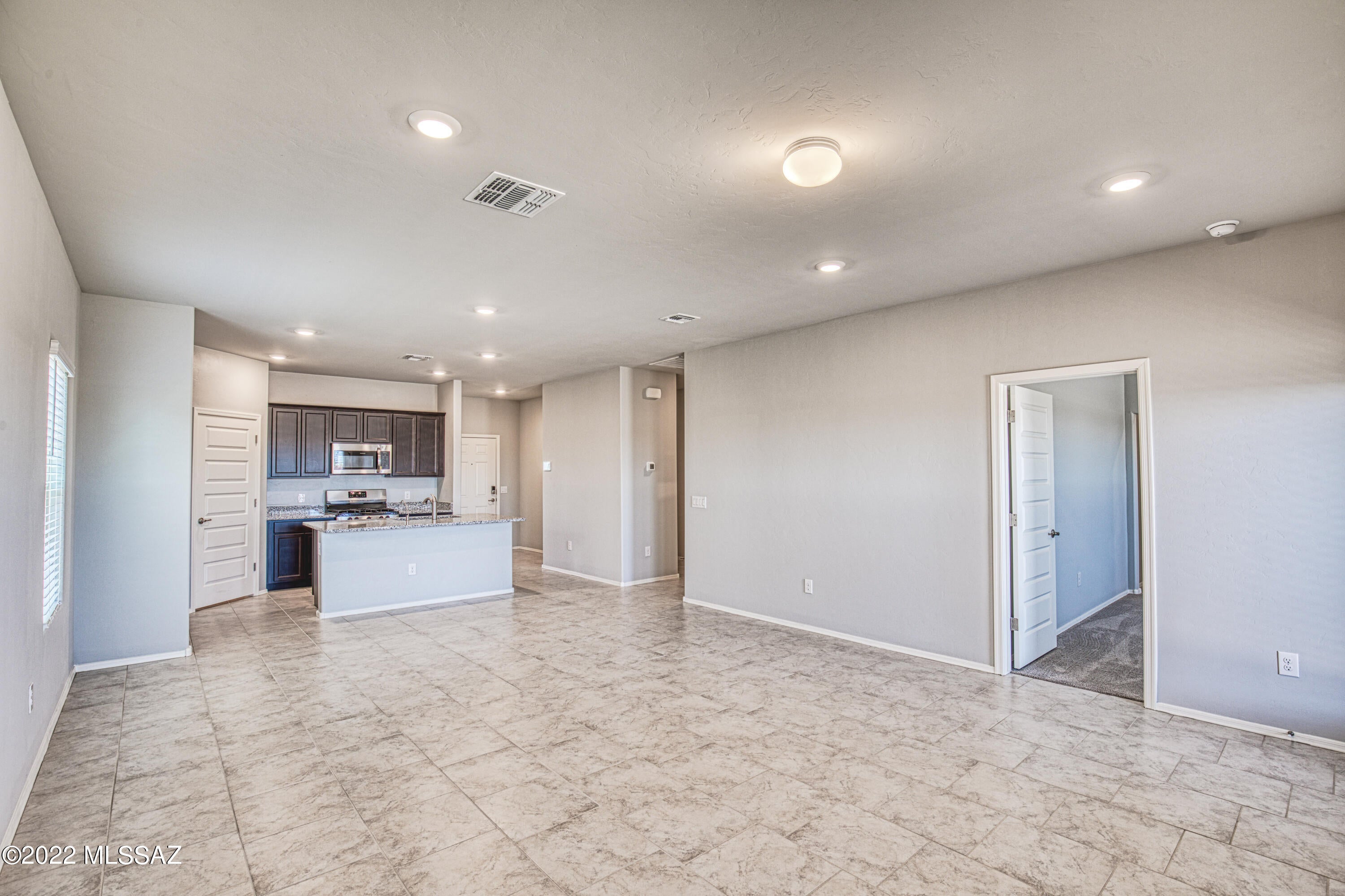 Unsubdivided - Residential Lease